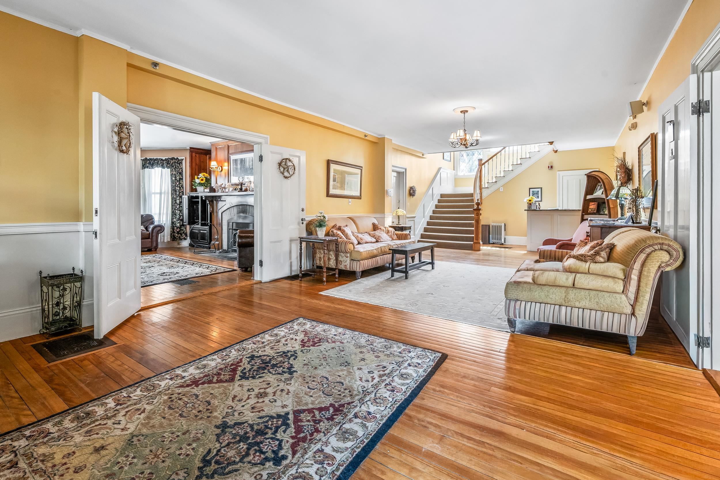 12 Thorn Hill Road Property Photo 1
