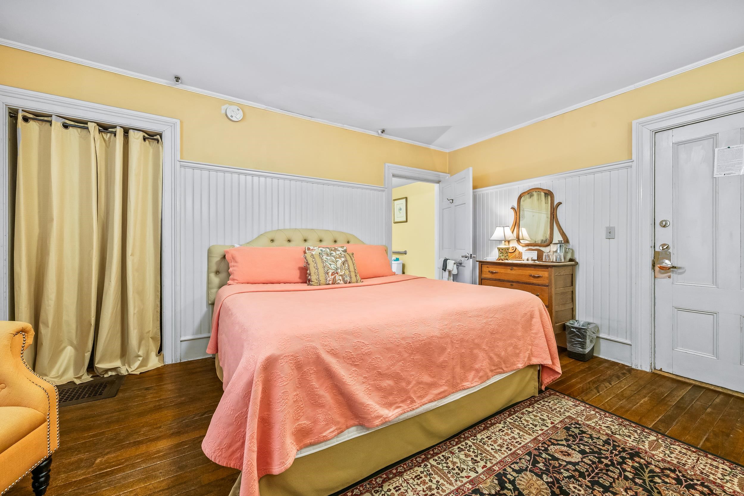 12 Thorn Hill Road Property Photo 23