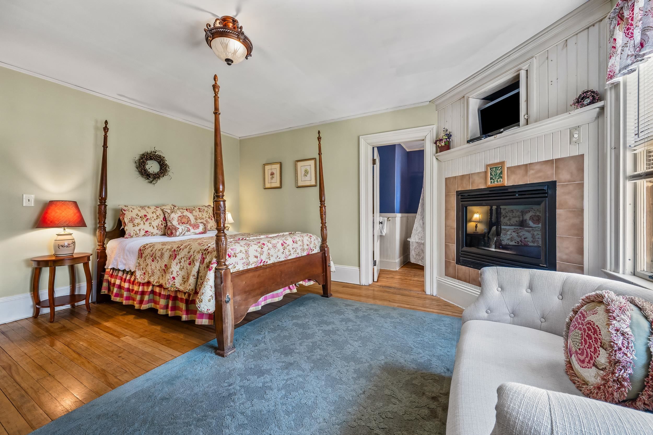 12 Thorn Hill Road Property Photo 38
