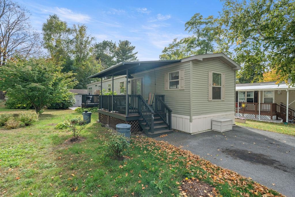 27 Hayes Park Property Photo 1