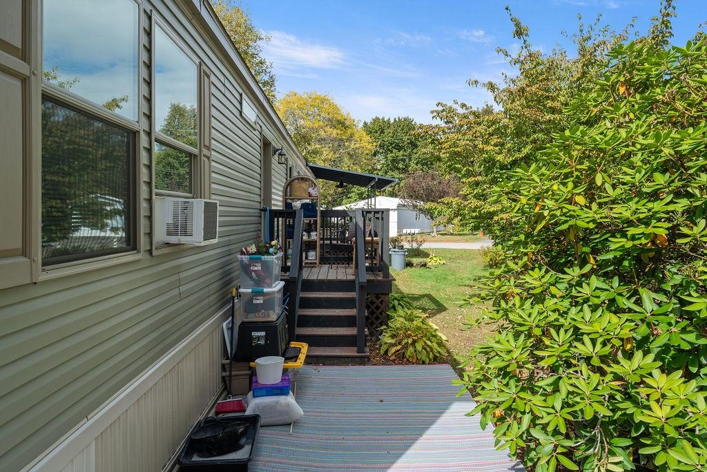 27 Hayes Park Property Photo 3