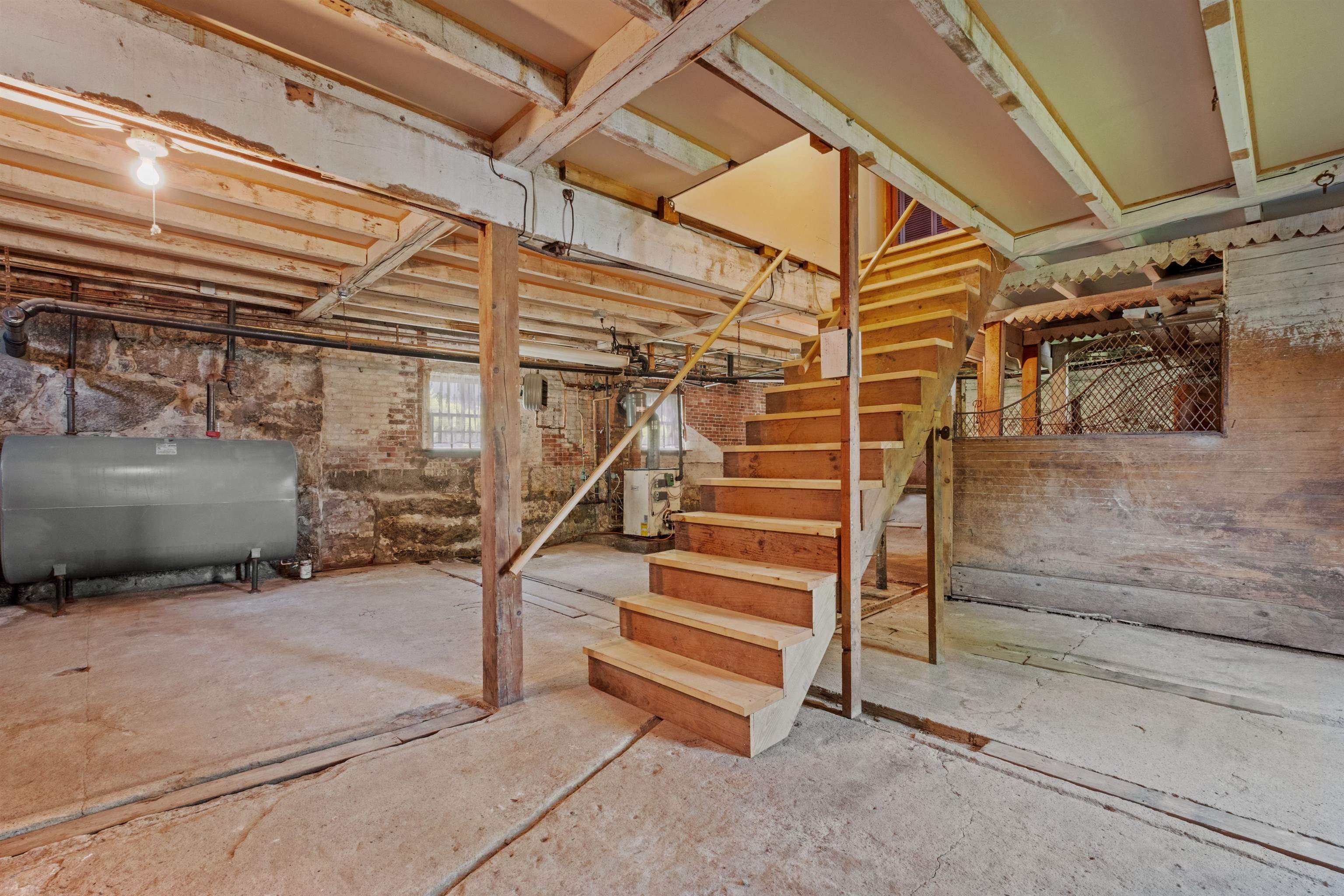 11 Highland Street Property Photo 44