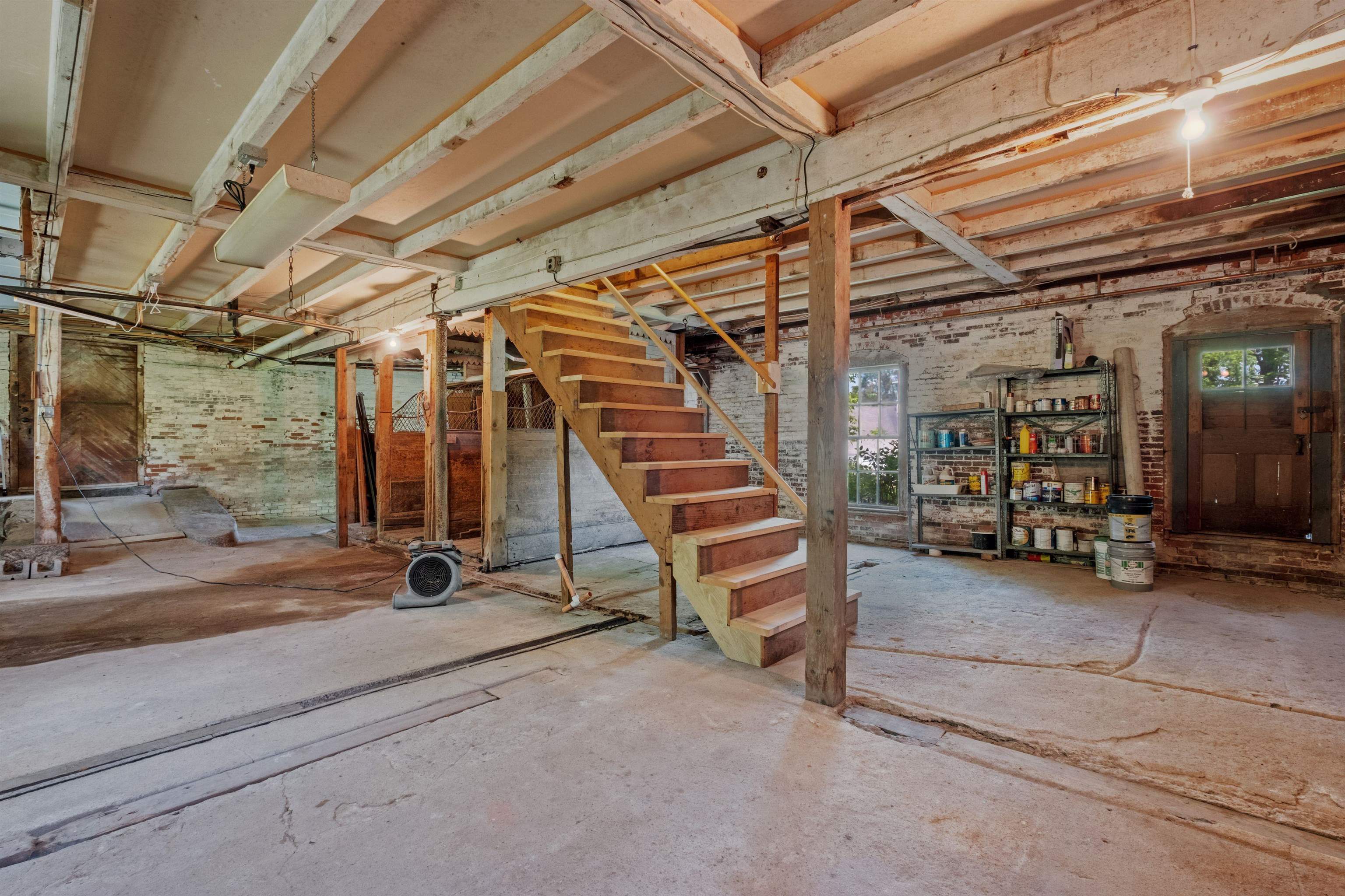 11 Highland Street Property Photo 45