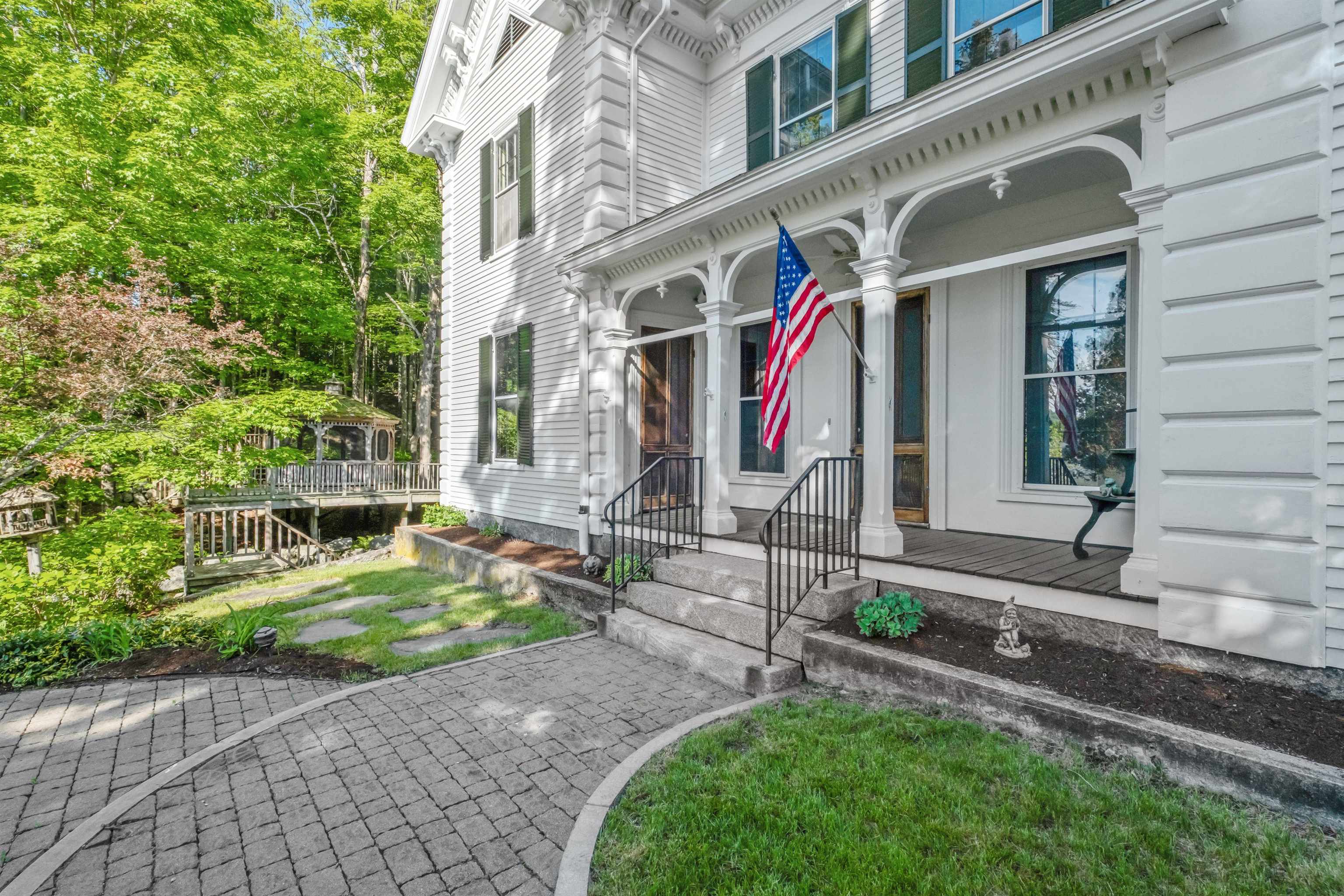12 Highland Street Property Photo 3