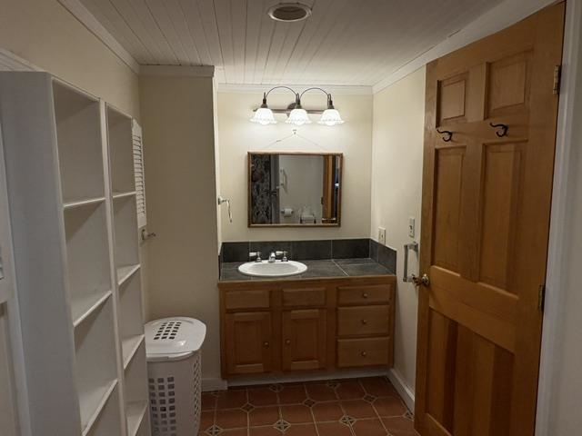 11 Maple Street Property Photo 8