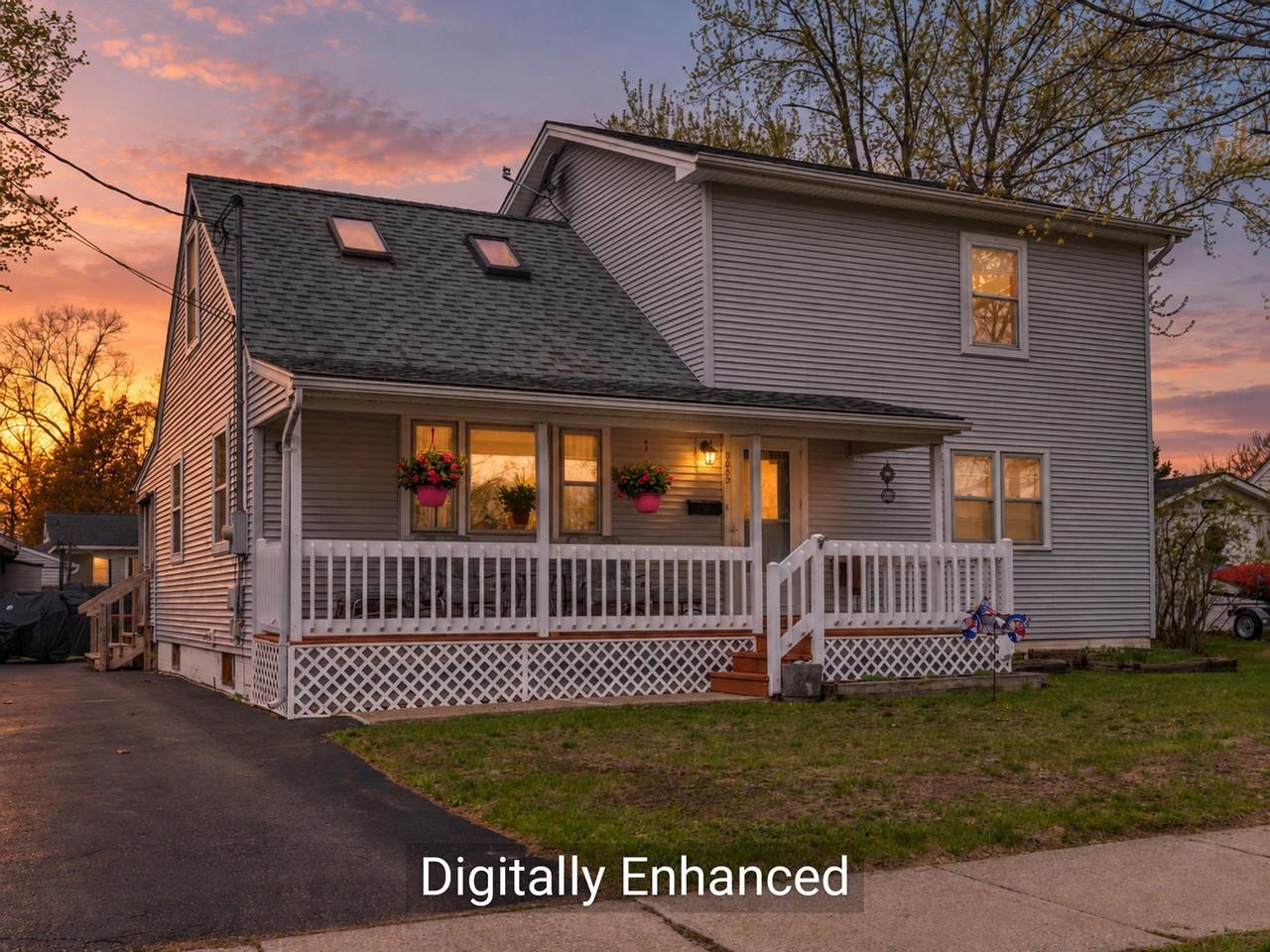 2083 North Avenue Property Photo 1