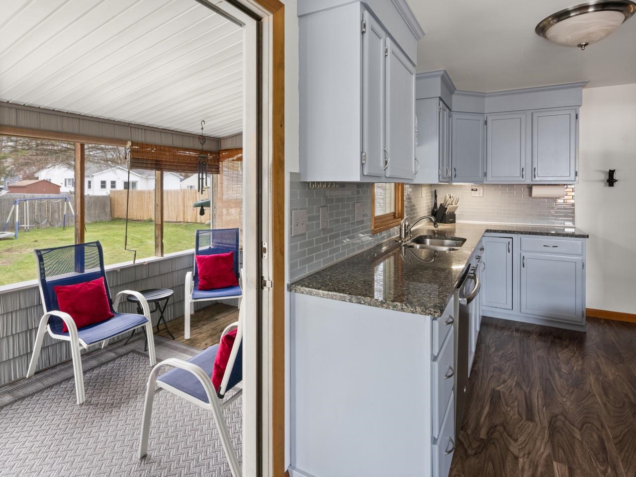 2083 North Avenue Property Photo 8