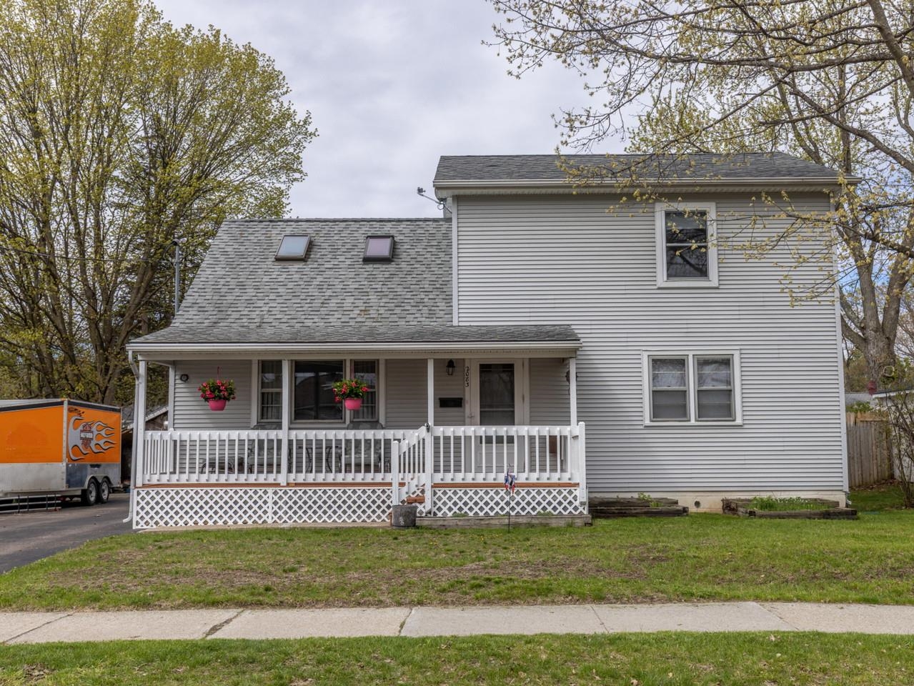 2083 North Avenue Property Photo 38