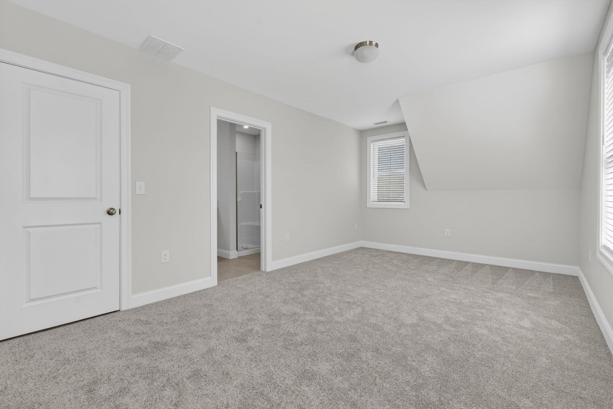 13 Woodmans Lane Property Photo 26