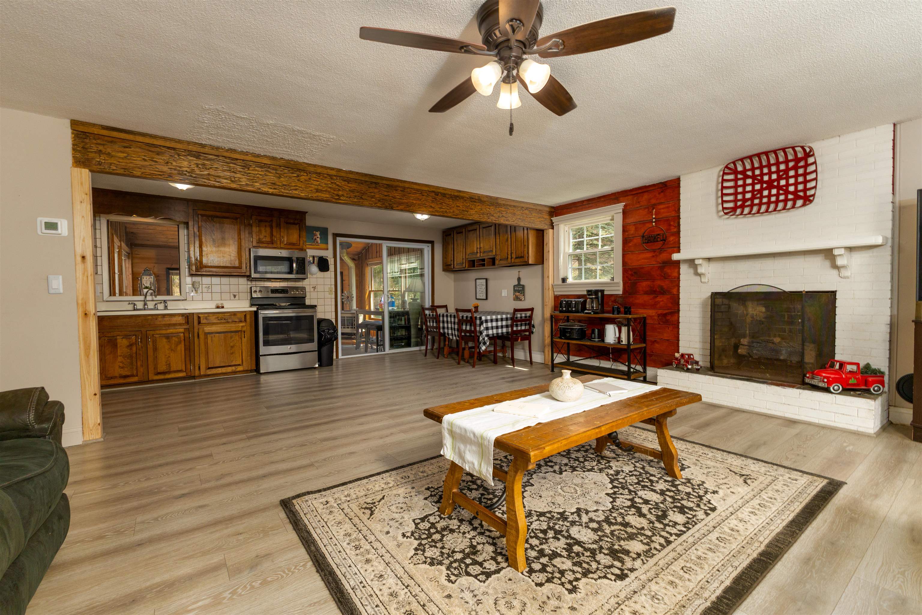 3 Snowshoe Hill Road Property Photo 6