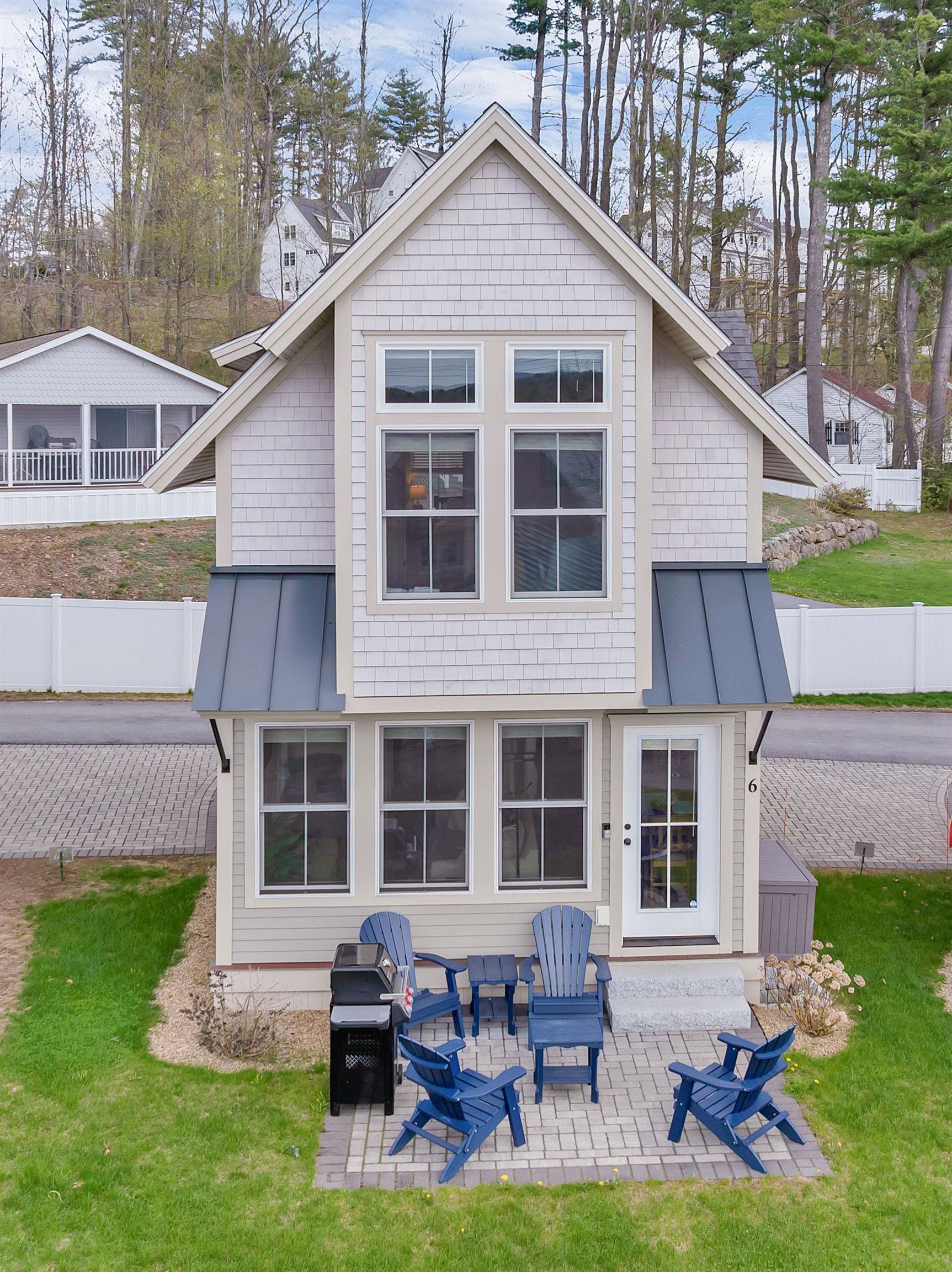 109 Weirs Boulevard Property Photo 1