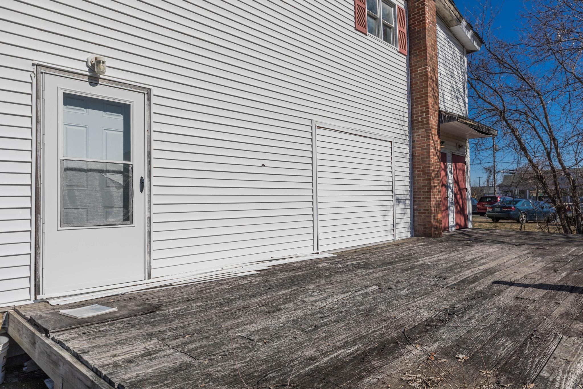 27 Carroll Street Property Photo 46