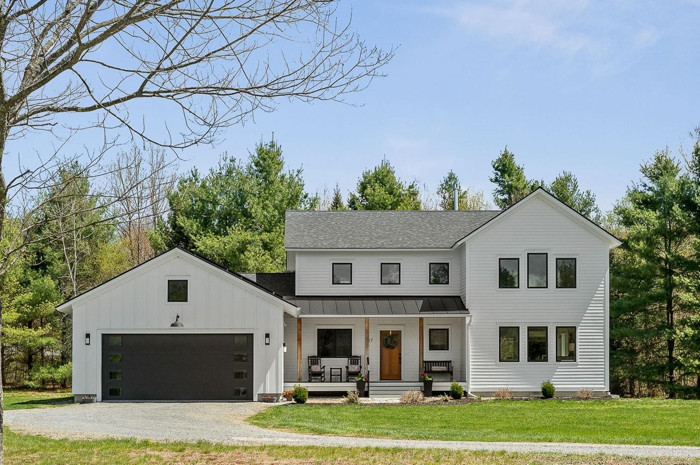 17 Winding Brook Road Property Photo 1