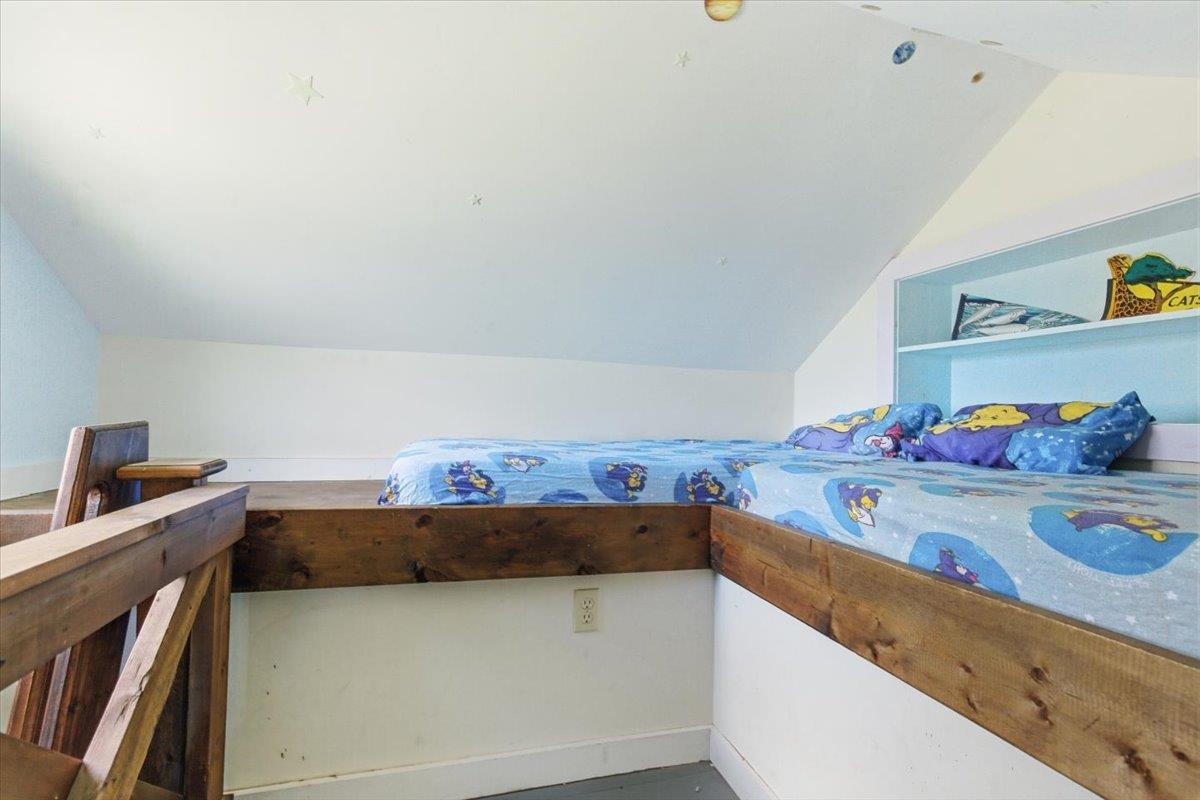 971 South Stream Road Property Photo 26