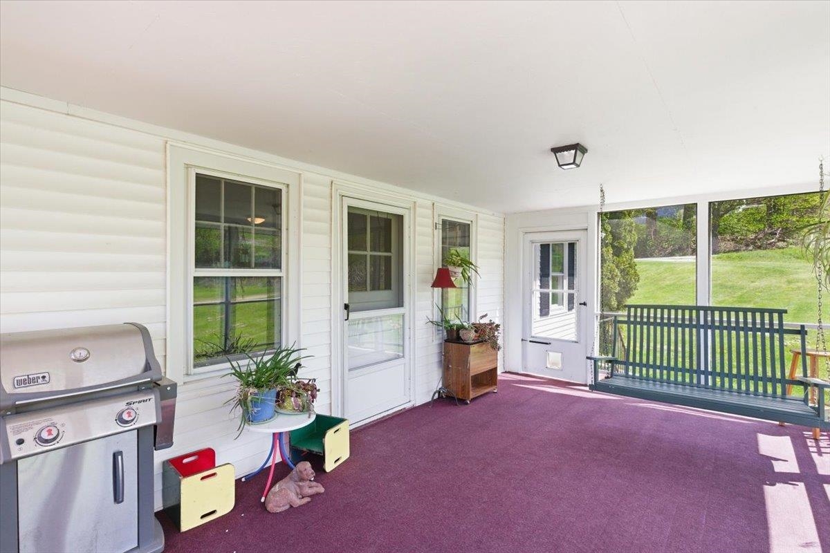 971 South Stream Road Property Photo 31