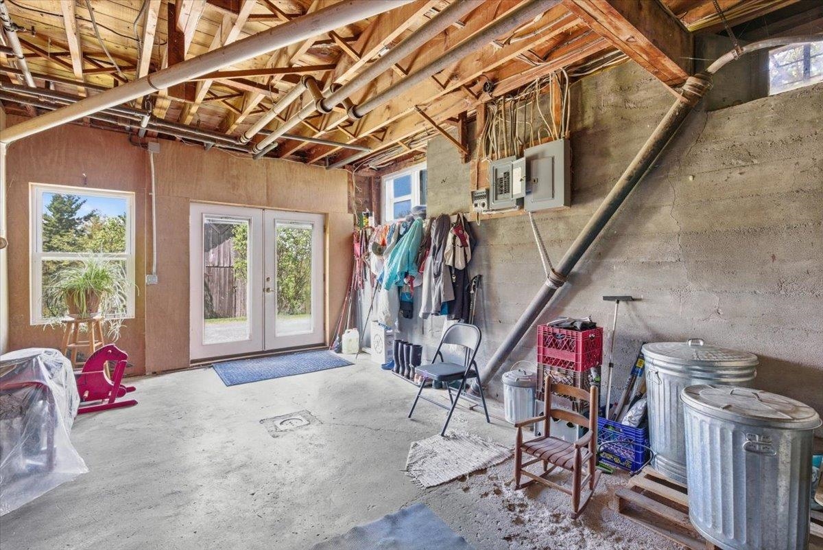971 South Stream Road Property Photo 36