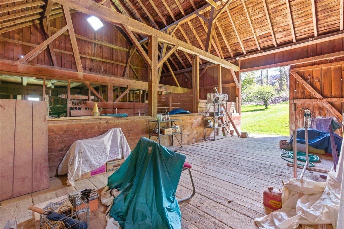 971 South Stream Road Property Photo 38