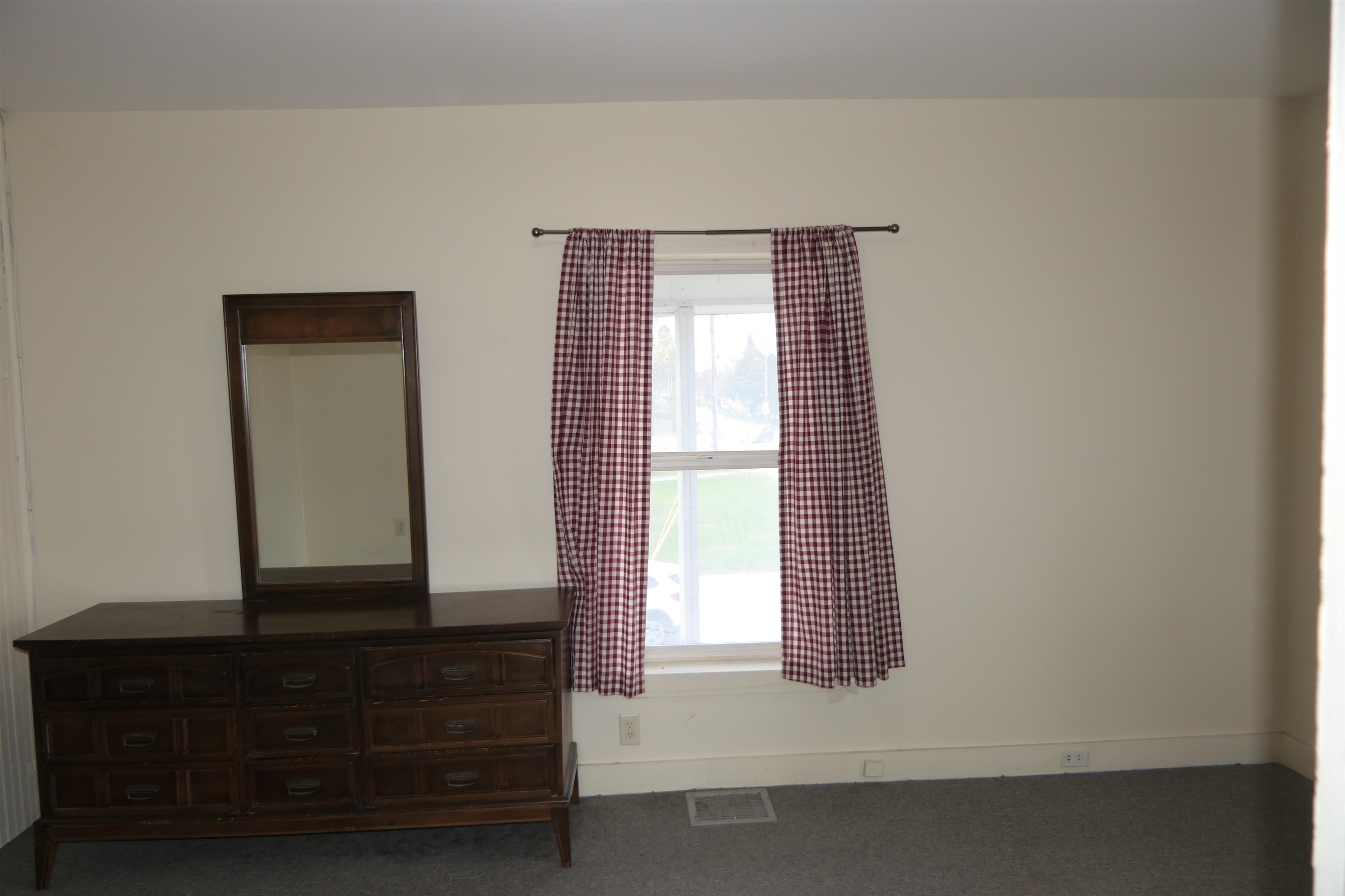 5 Gore Road Property Photo 17