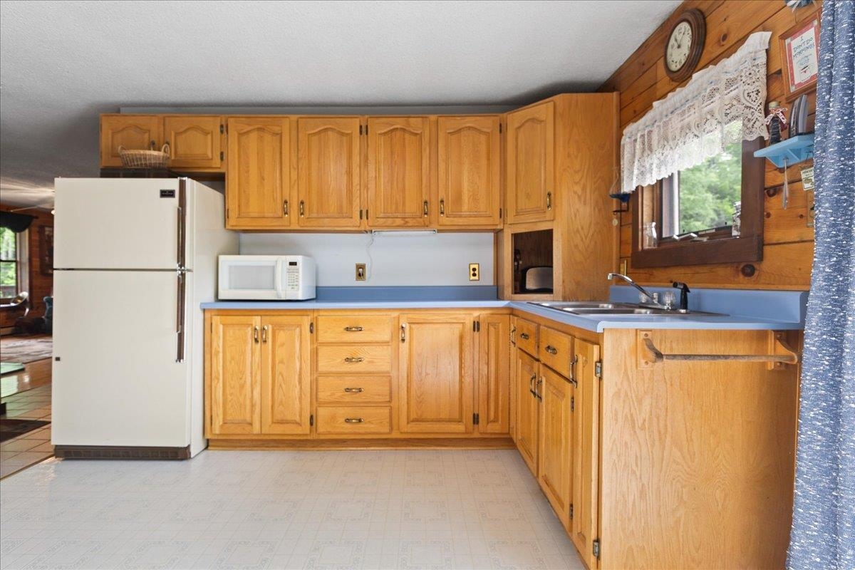 110 West Milan Road Property Photo 14