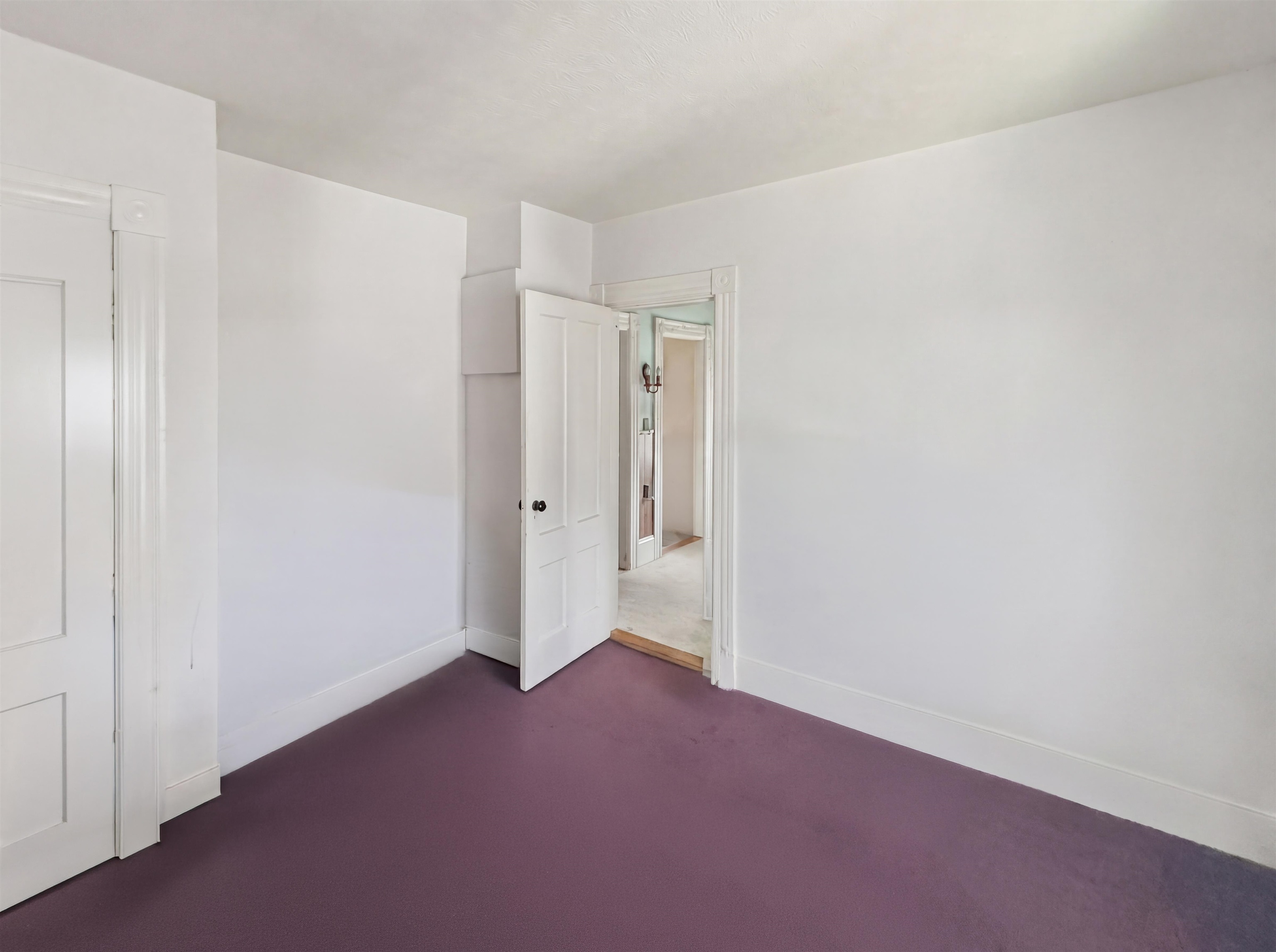 808 Grove Street Property Photo 12