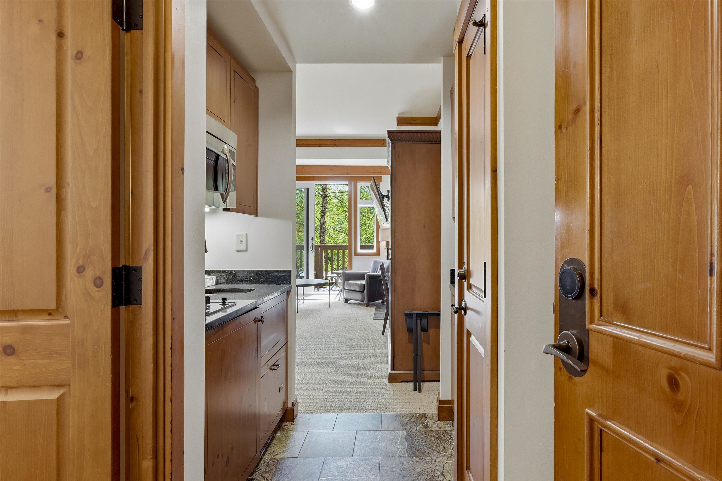 7412 Mountain Road Property Photo 3
