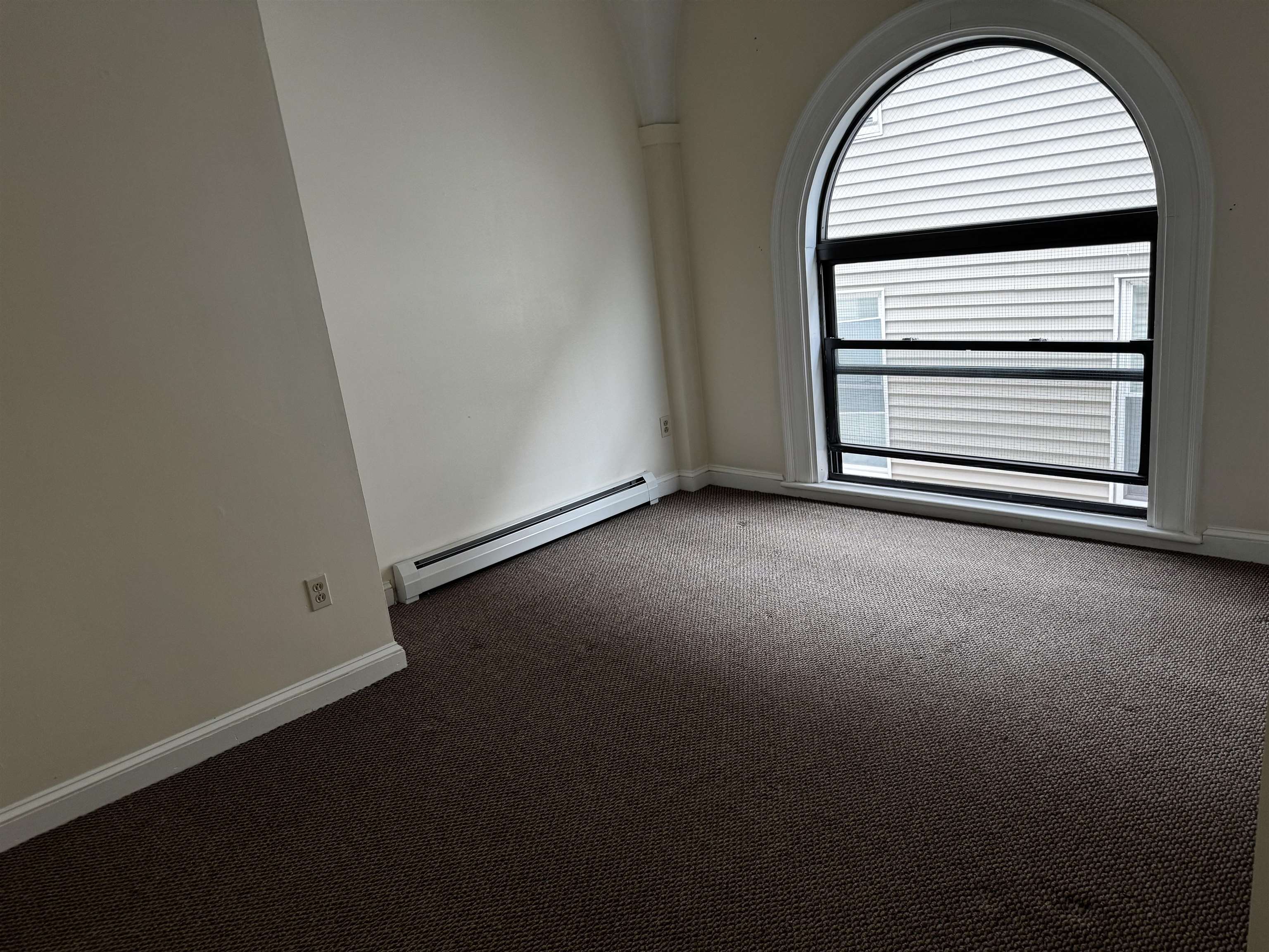293 Central Street Property Photo 6
