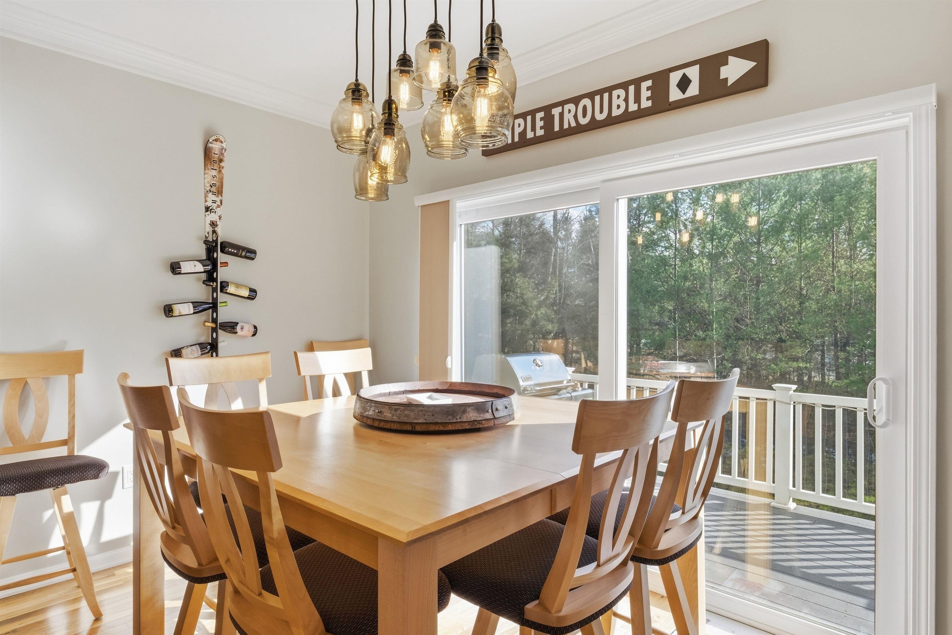 112 Woodland Loop Property Photo 4