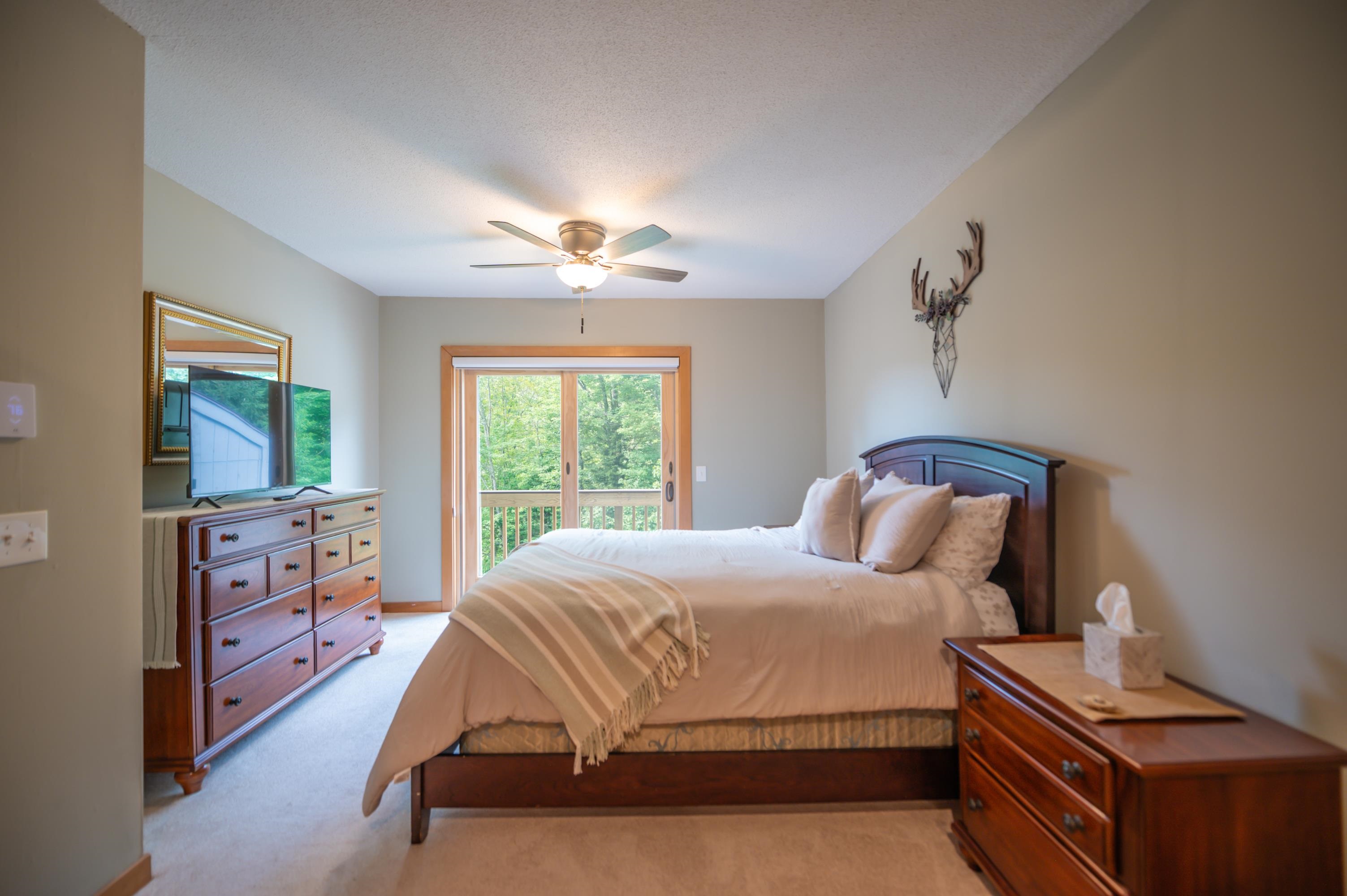 15b Snow Tree Lane Property Photo 11