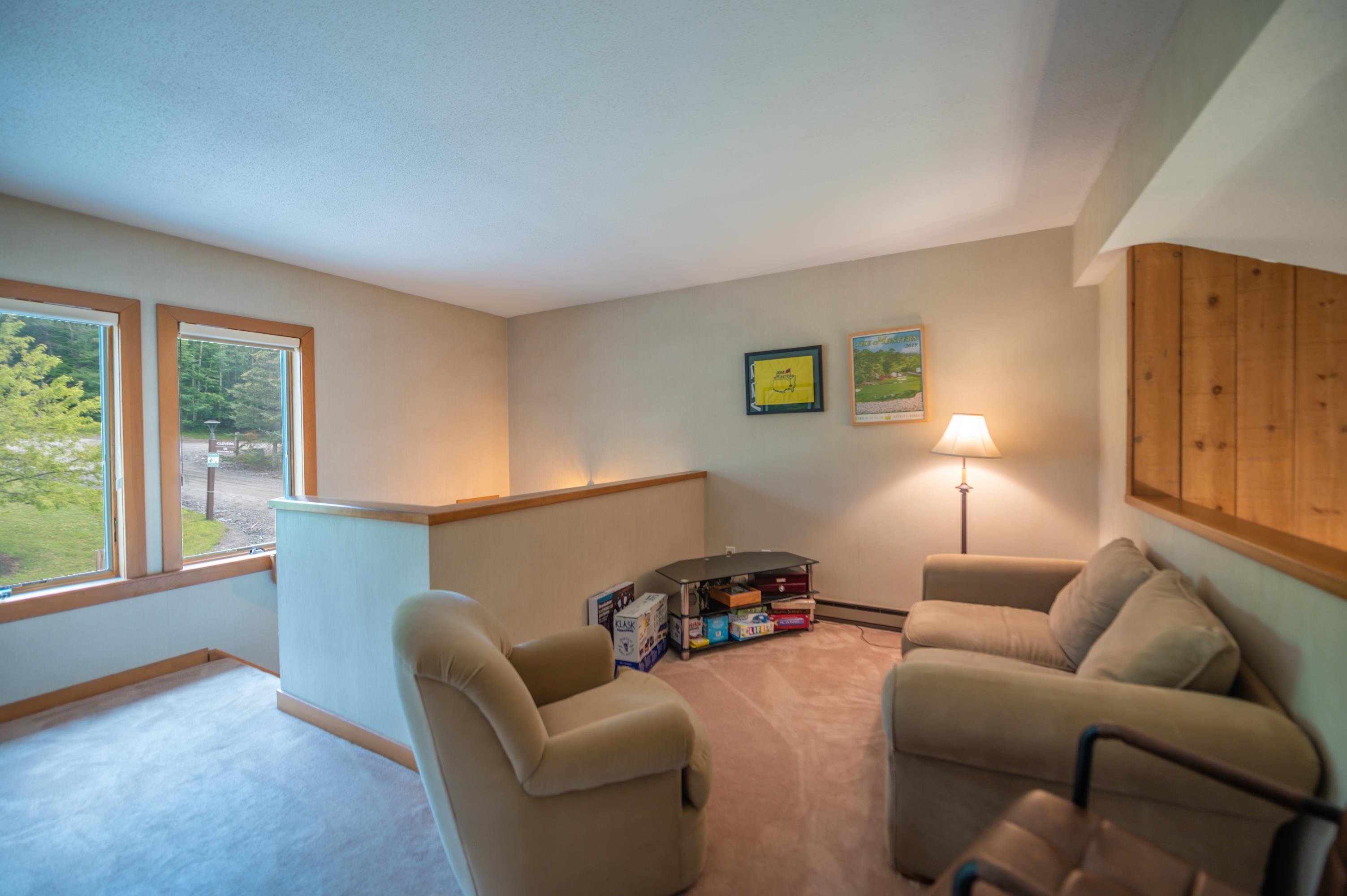15b Snow Tree Lane Property Photo 14