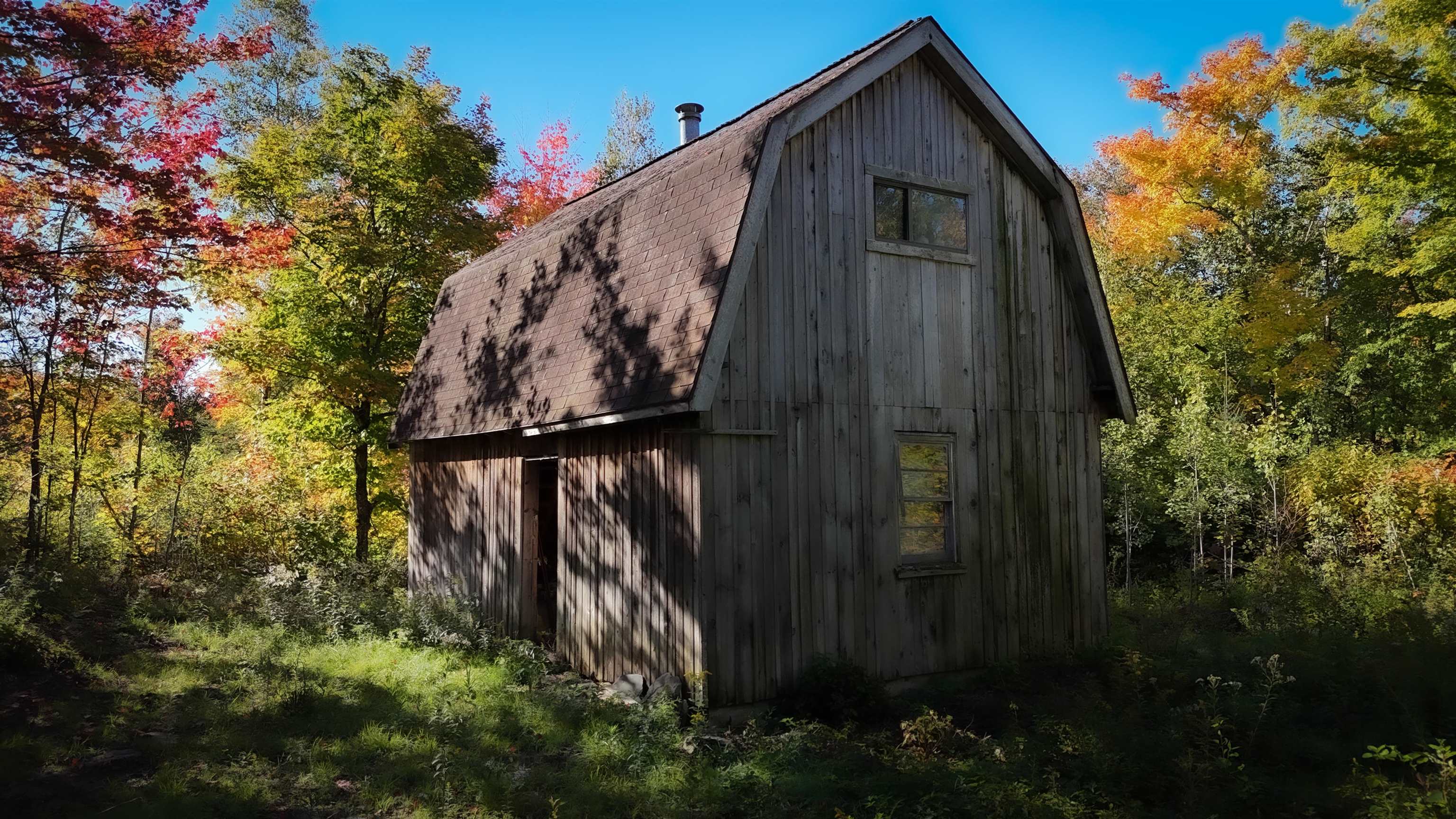 2900 Old Duck Pond Road Property Photo 8