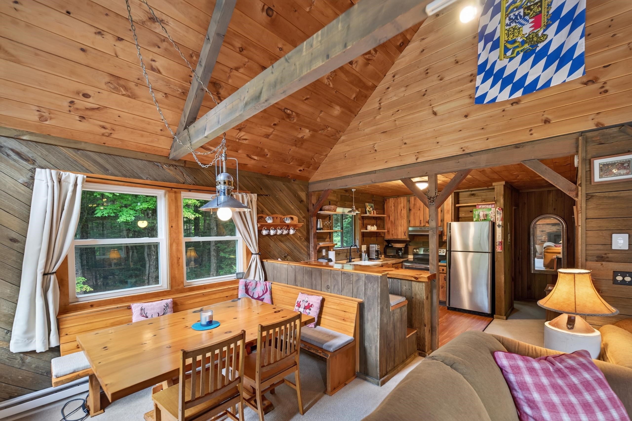 48 Upper Highlands Loop Property Photo 3