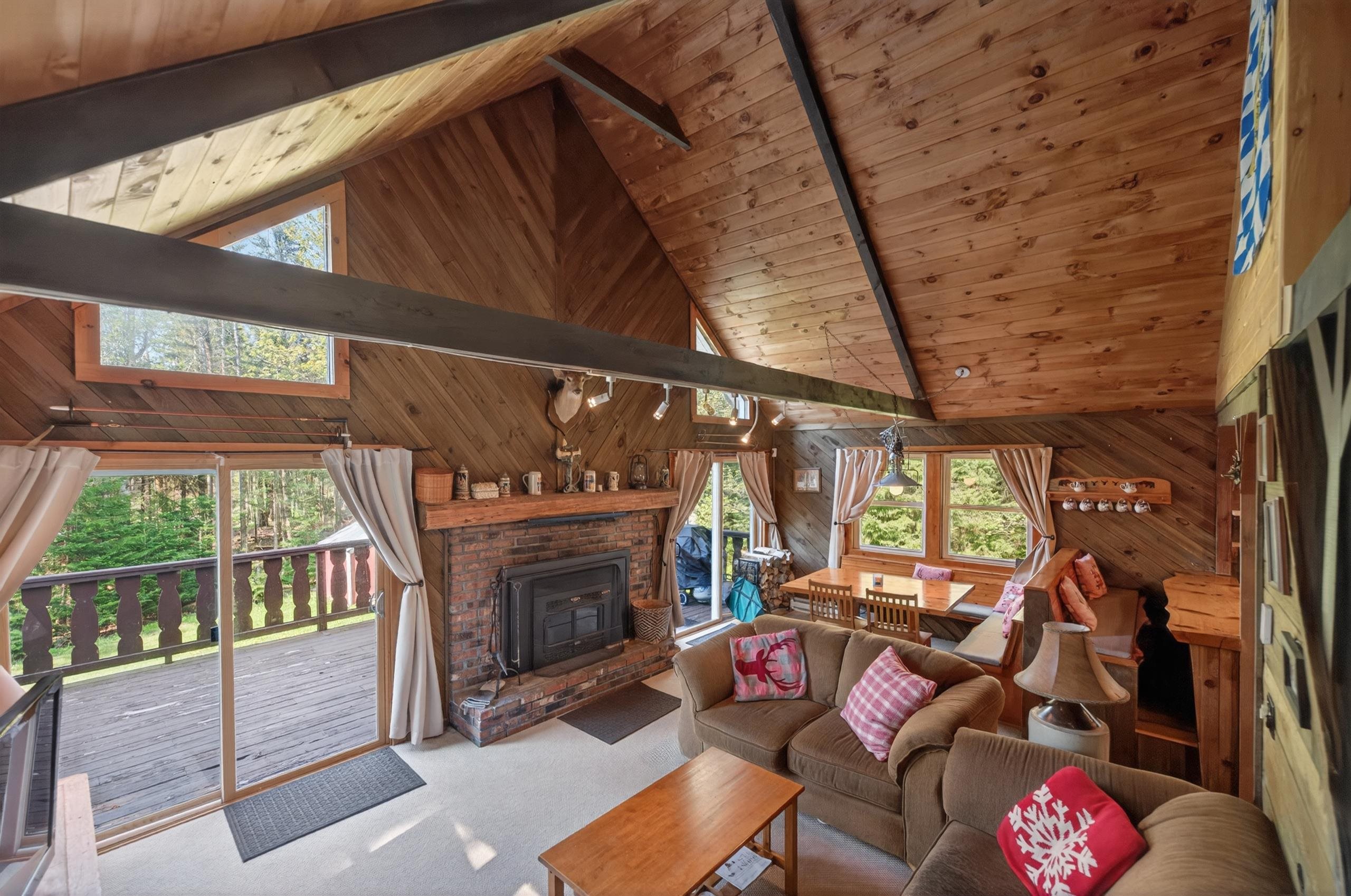 48 Upper Highlands Loop Property Photo 14