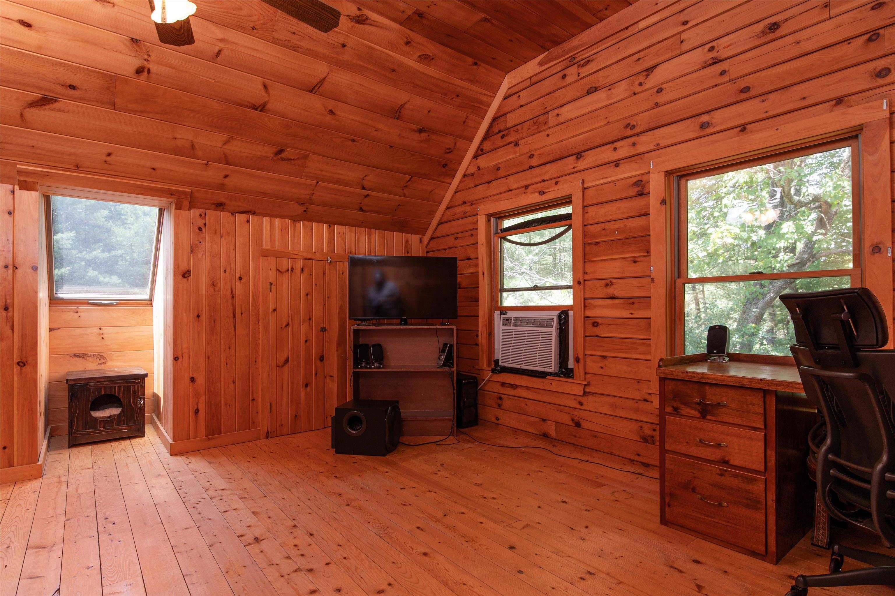 170 Needham Hill Road Property Photo 34