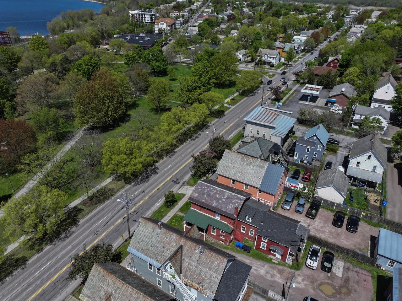 18 Park Street Property Photo 7