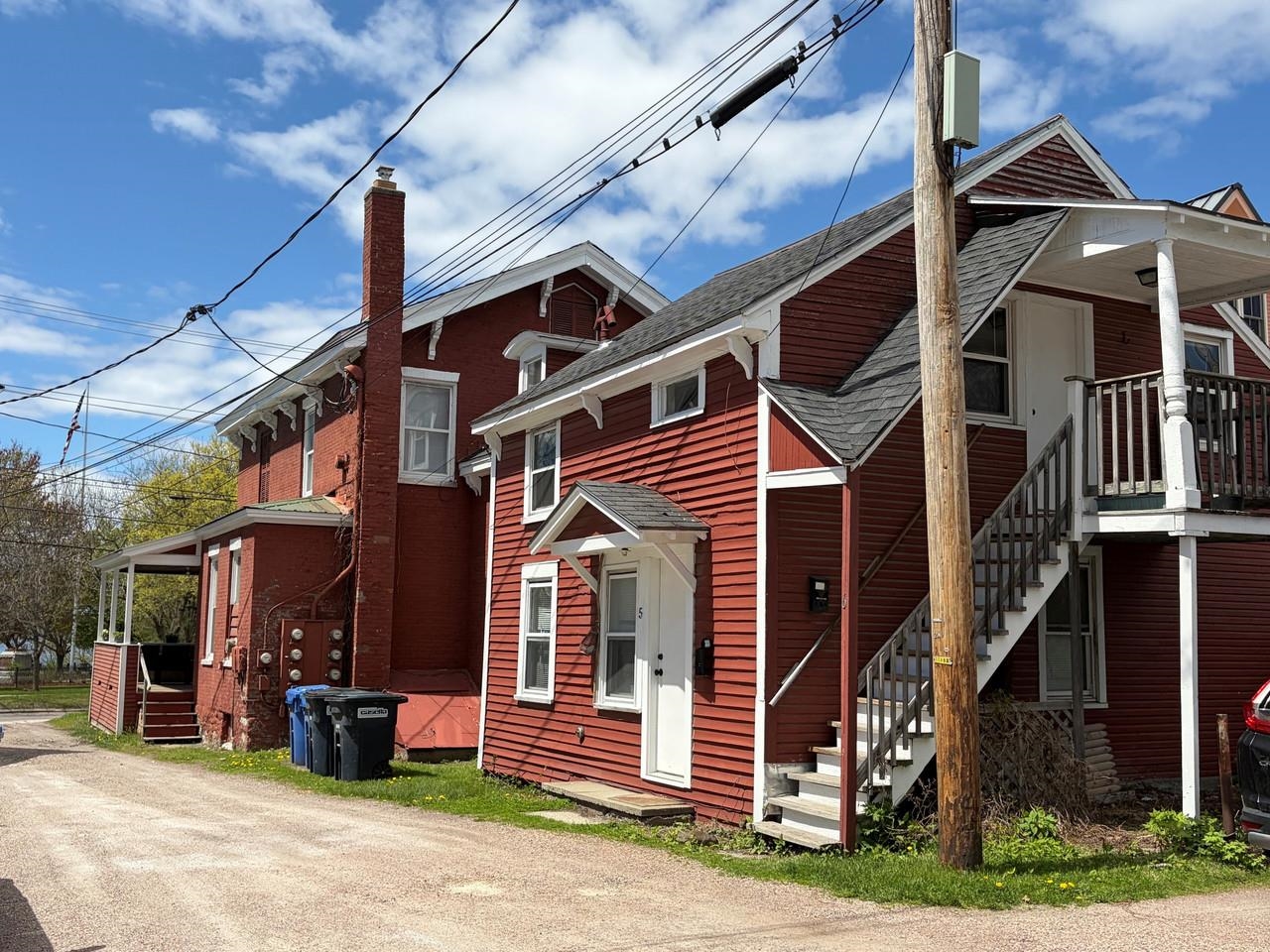 18 Park Street Property Photo 48