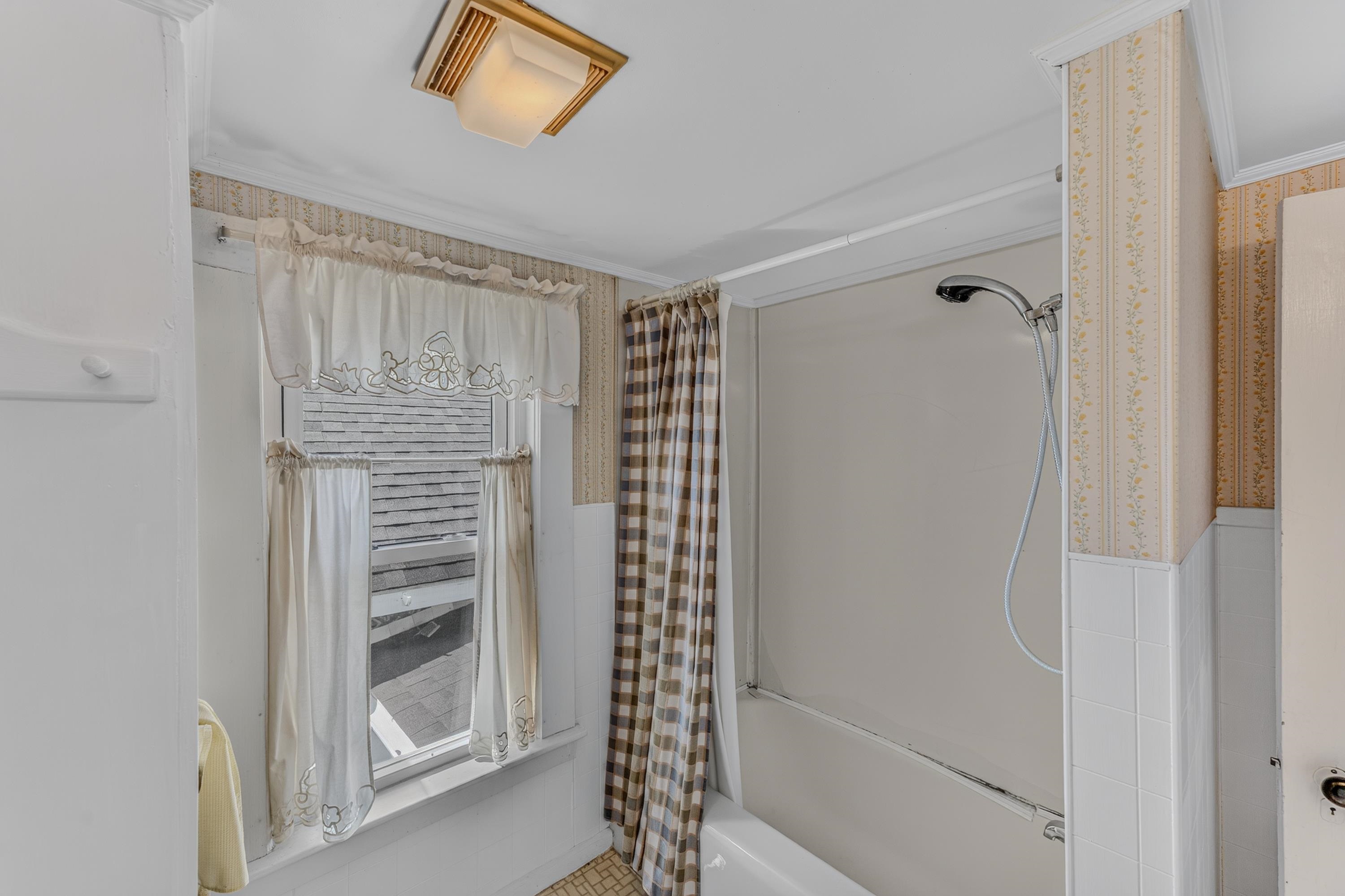 245 Manns Hill Road Property Photo 32