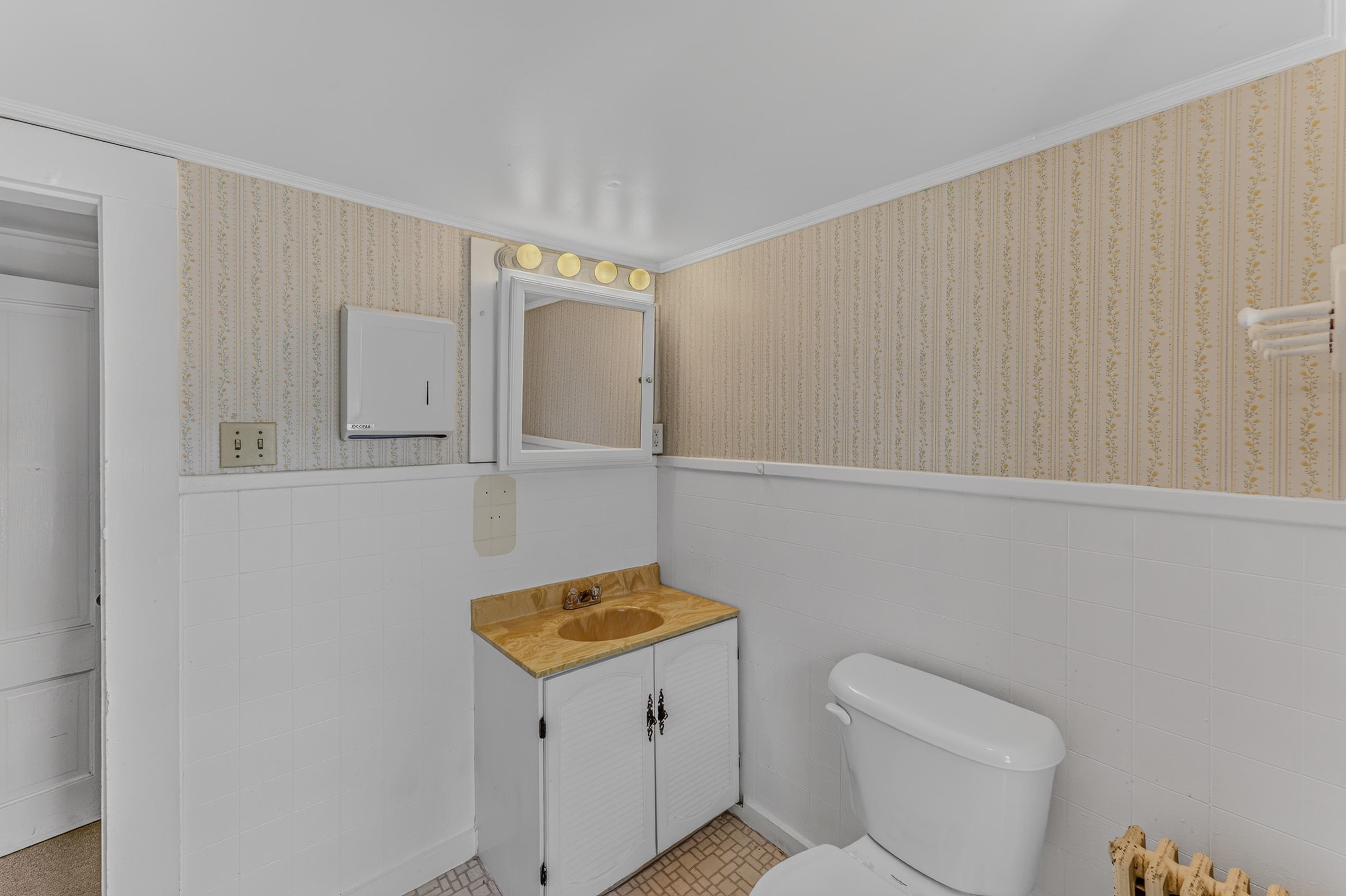 245 Manns Hill Road Property Photo 33