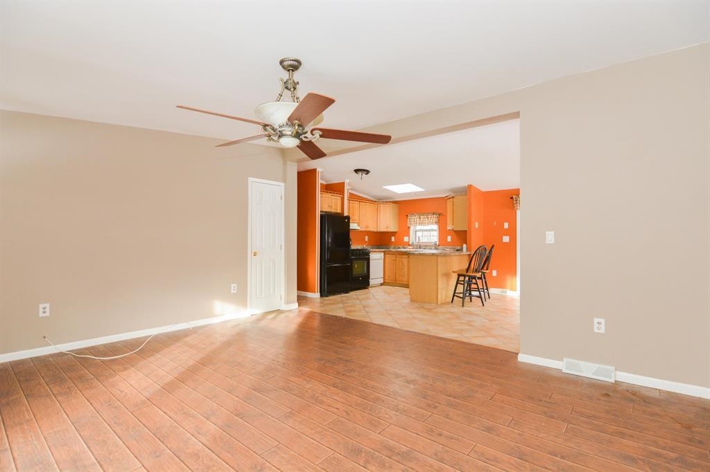 47 Campbell Drive Property Photo 4