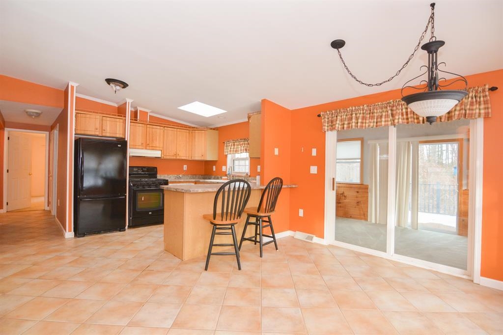 47 Campbell Drive Property Photo 5