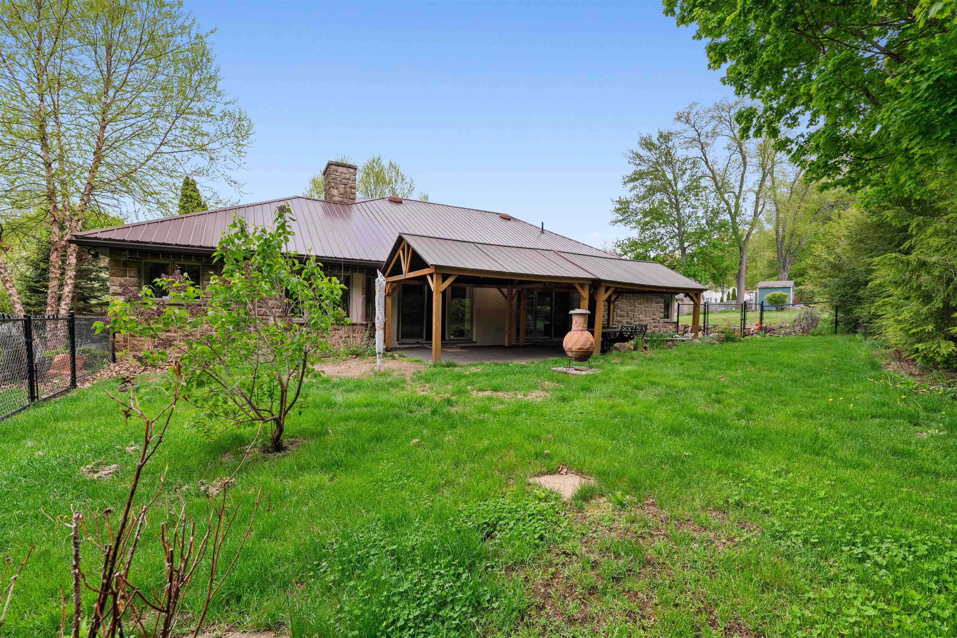 61 Chapin Terrace Property Photo 2
