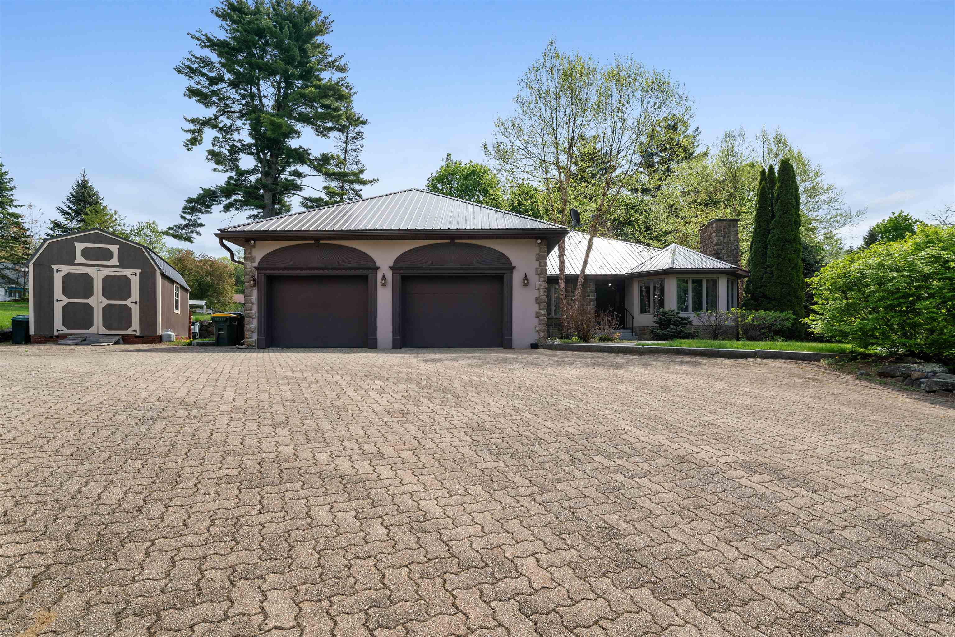 61 Chapin Terrace Property Photo 3