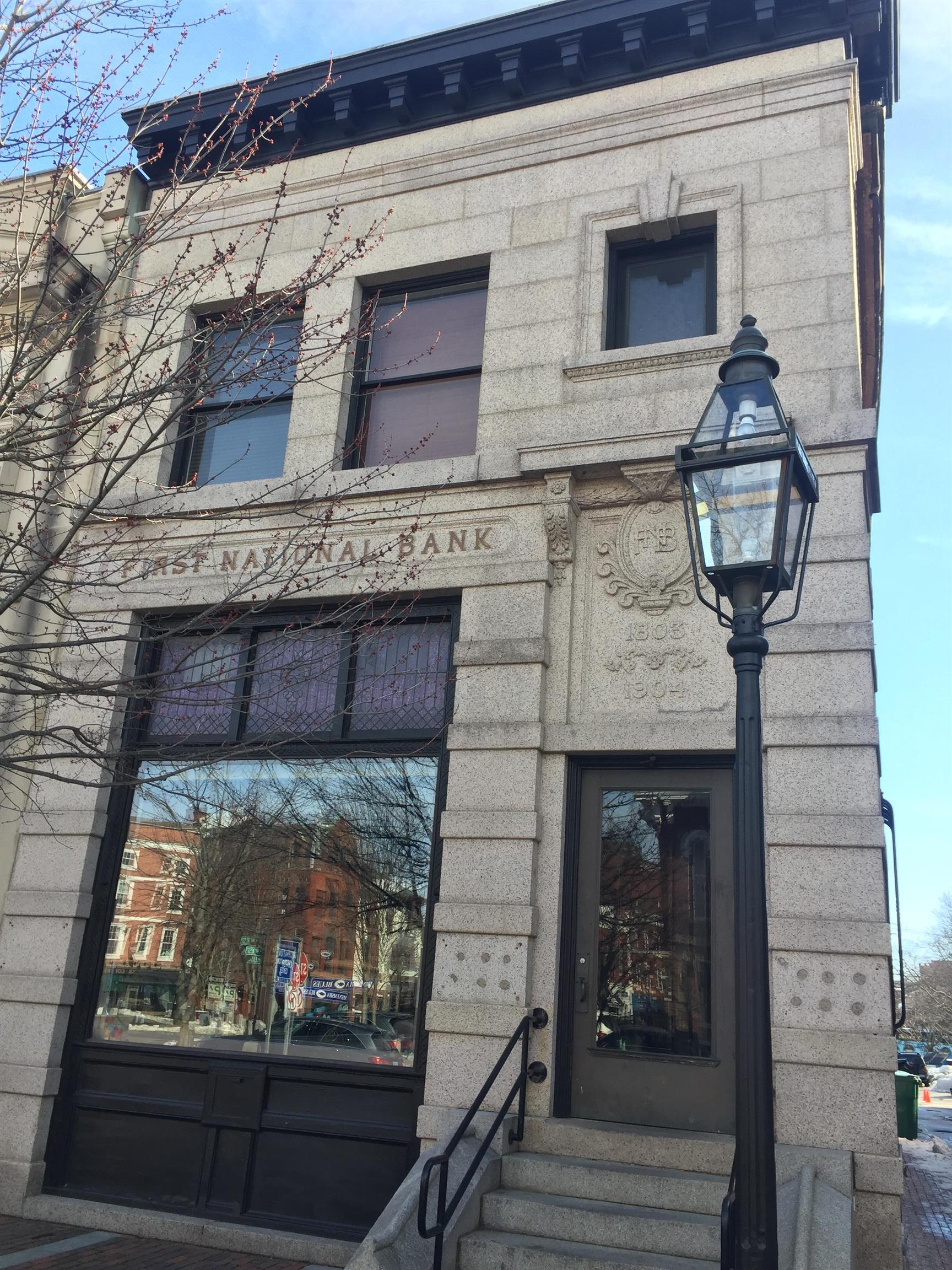 26 Market Square Property Photo 1