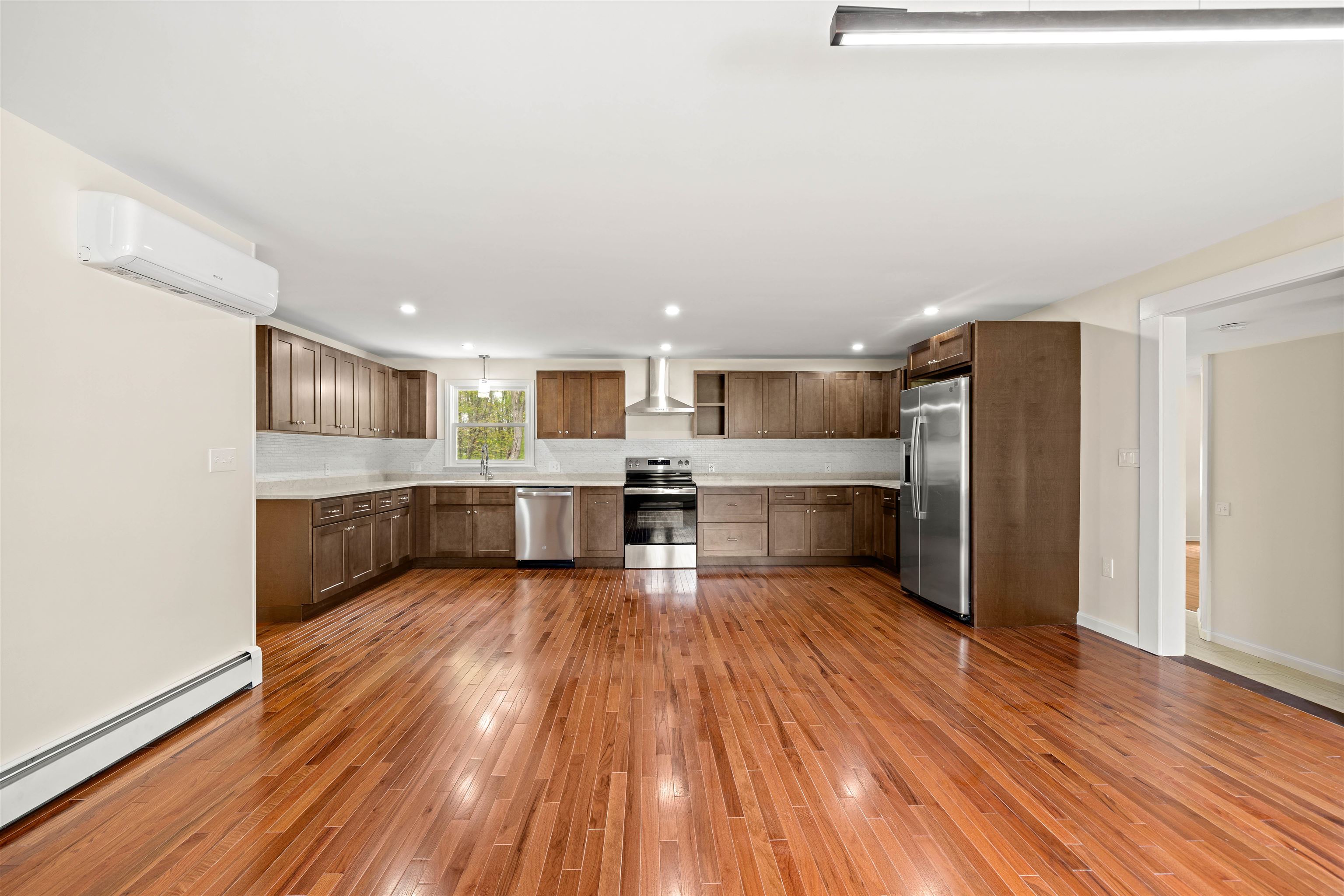 6 Colonial Drive Property Photo 7