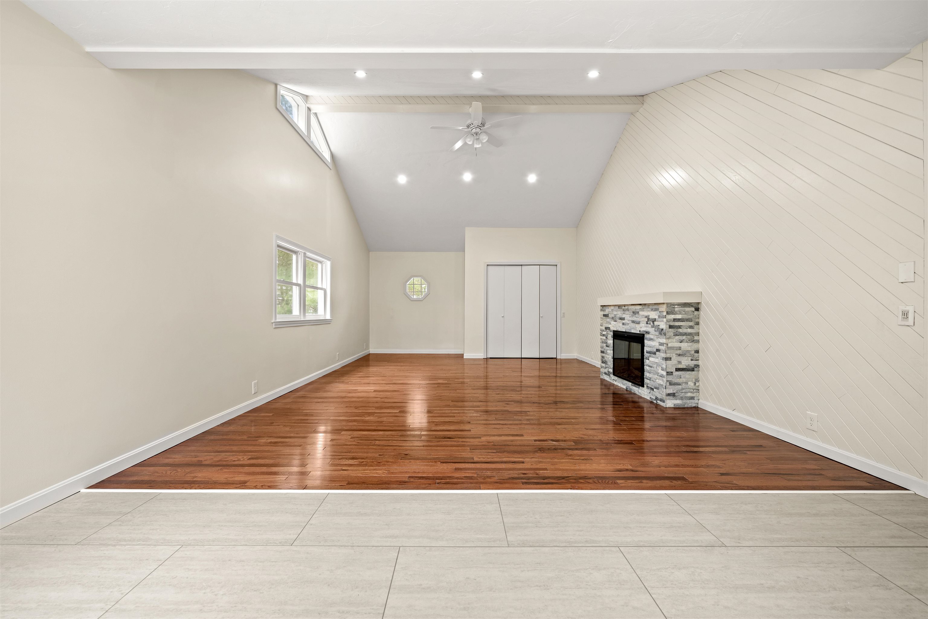 6 Colonial Drive Property Photo 14