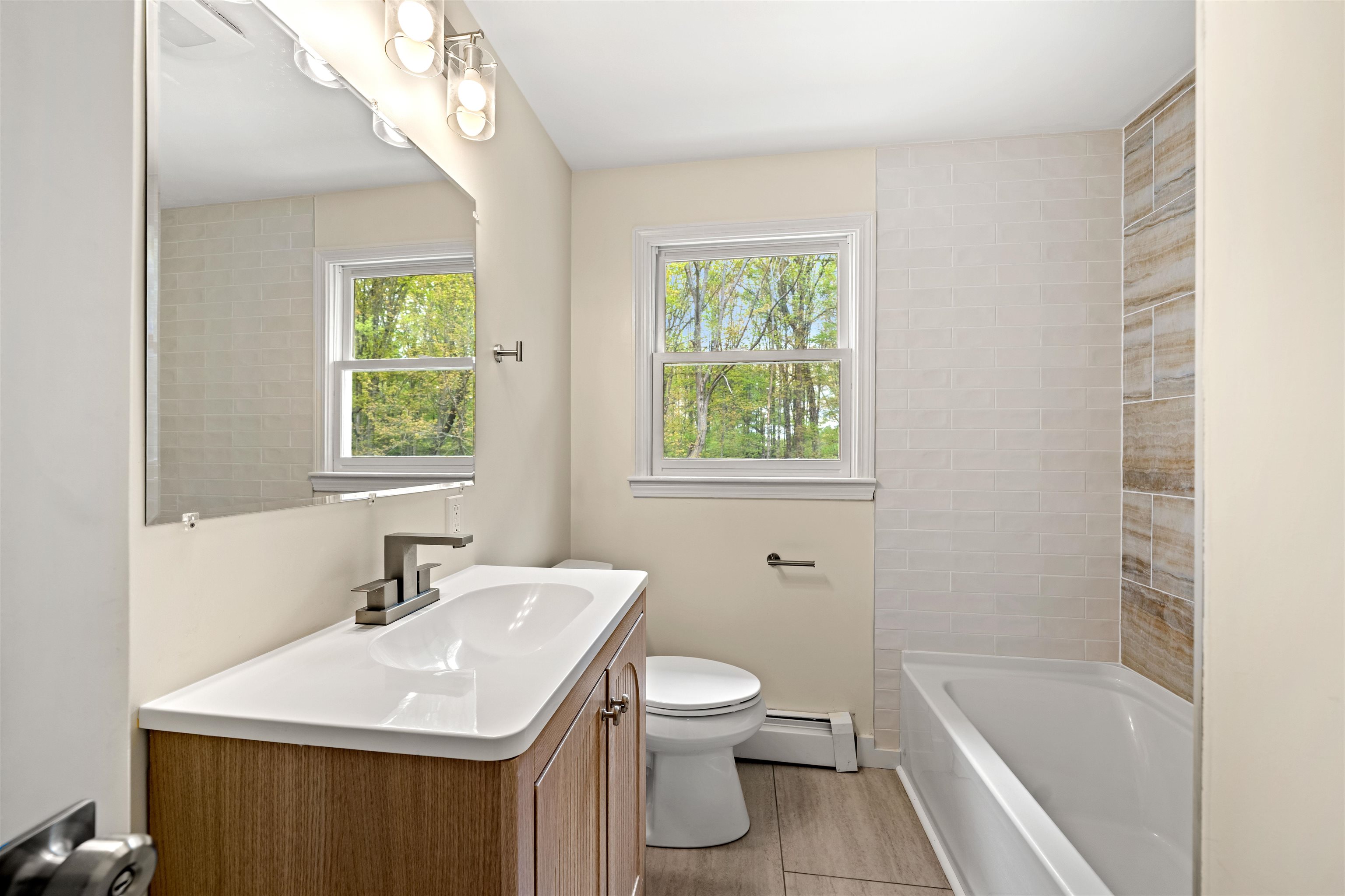 6 Colonial Drive Property Photo 27