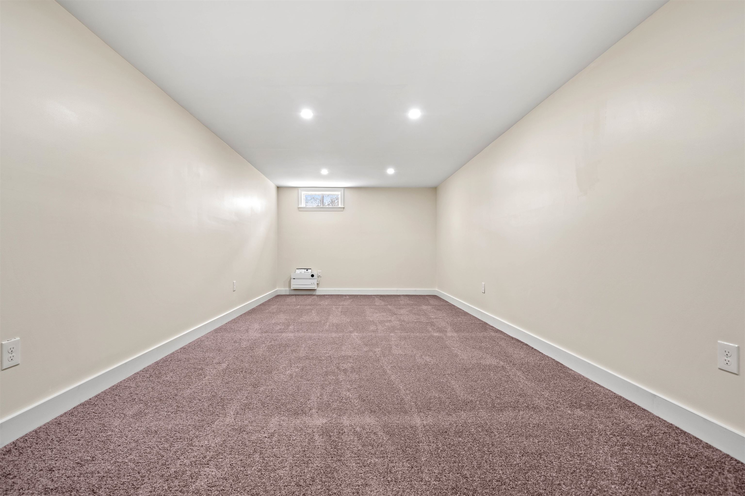 6 Colonial Drive Property Photo 28