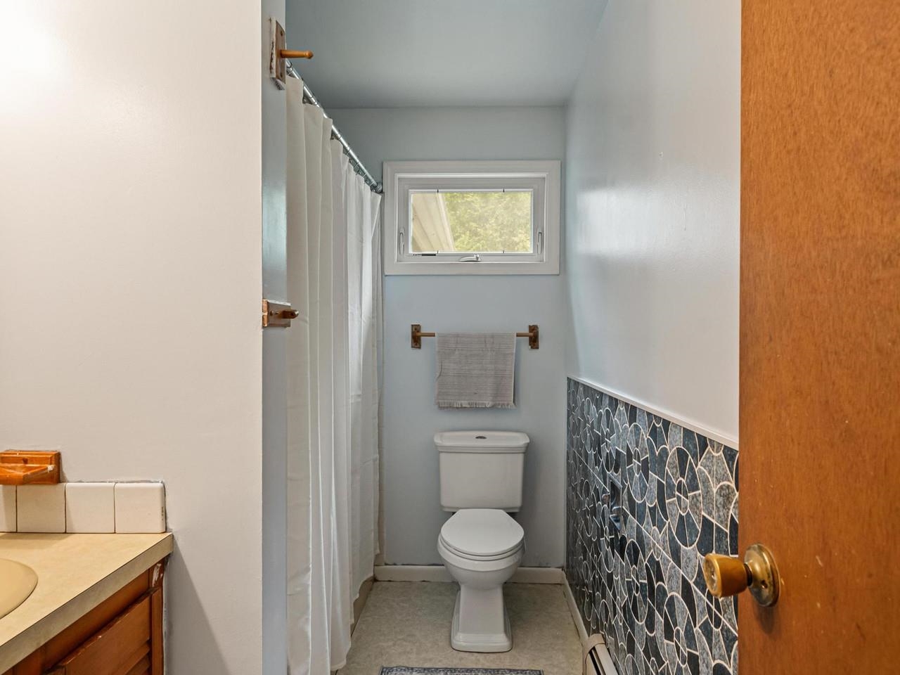 1593 North Road Property Photo 11