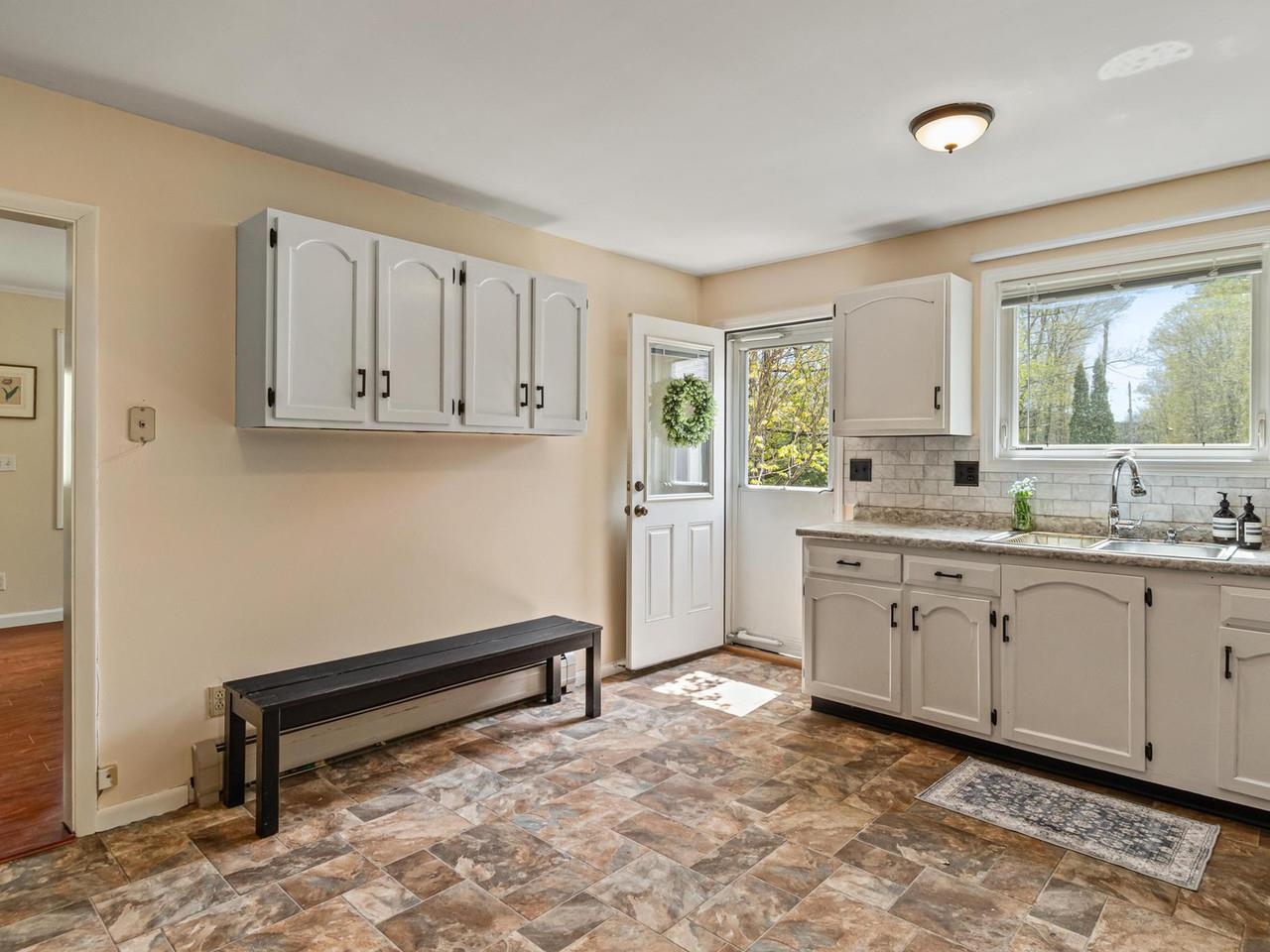 1593 North Road Property Photo 27