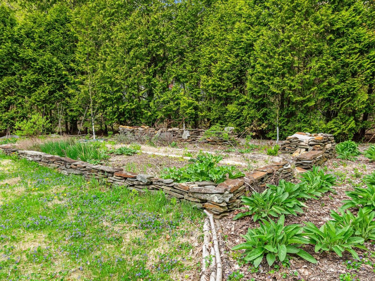 1593 North Road Property Photo 29