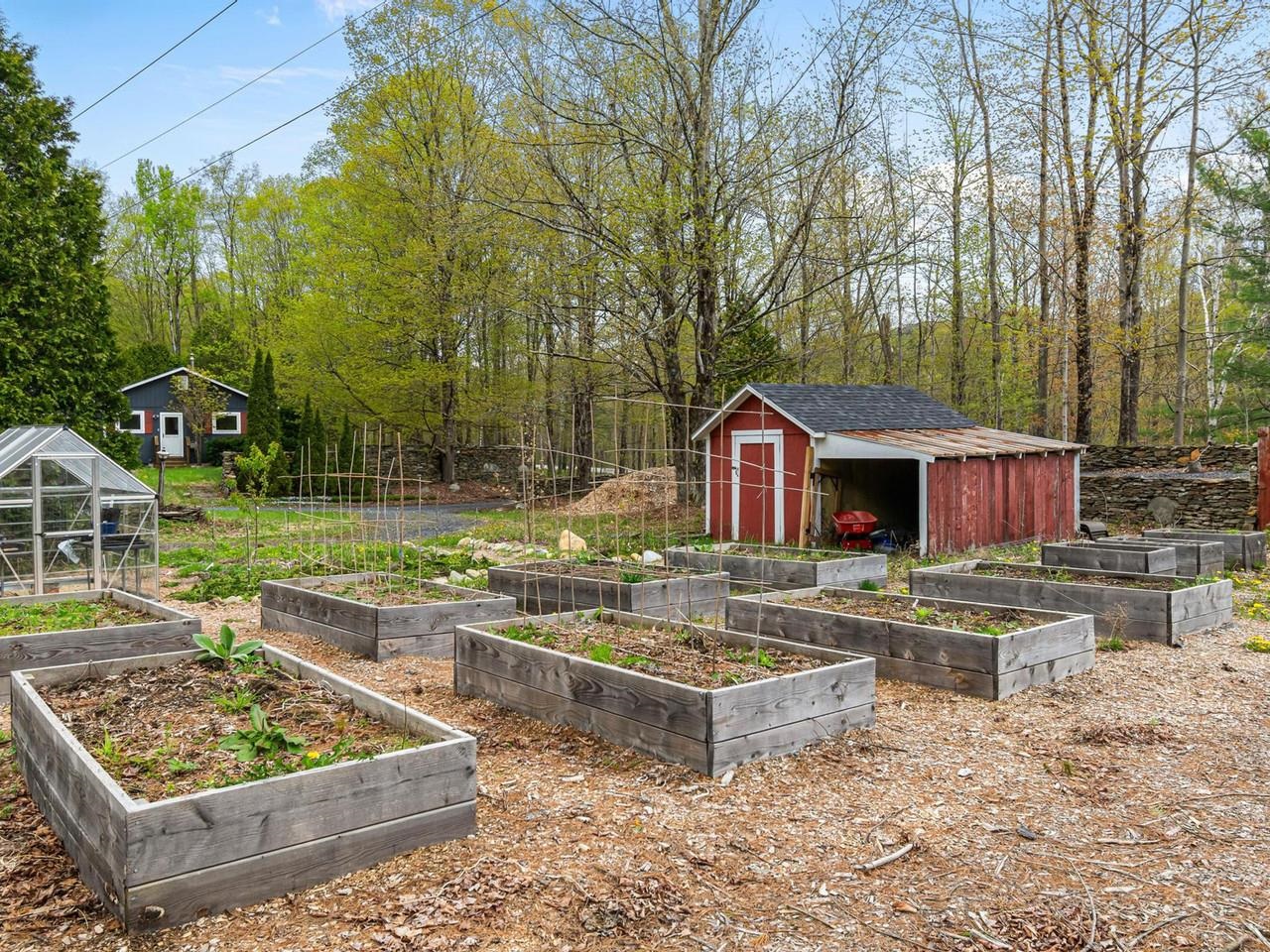 1593 North Road Property Photo 31